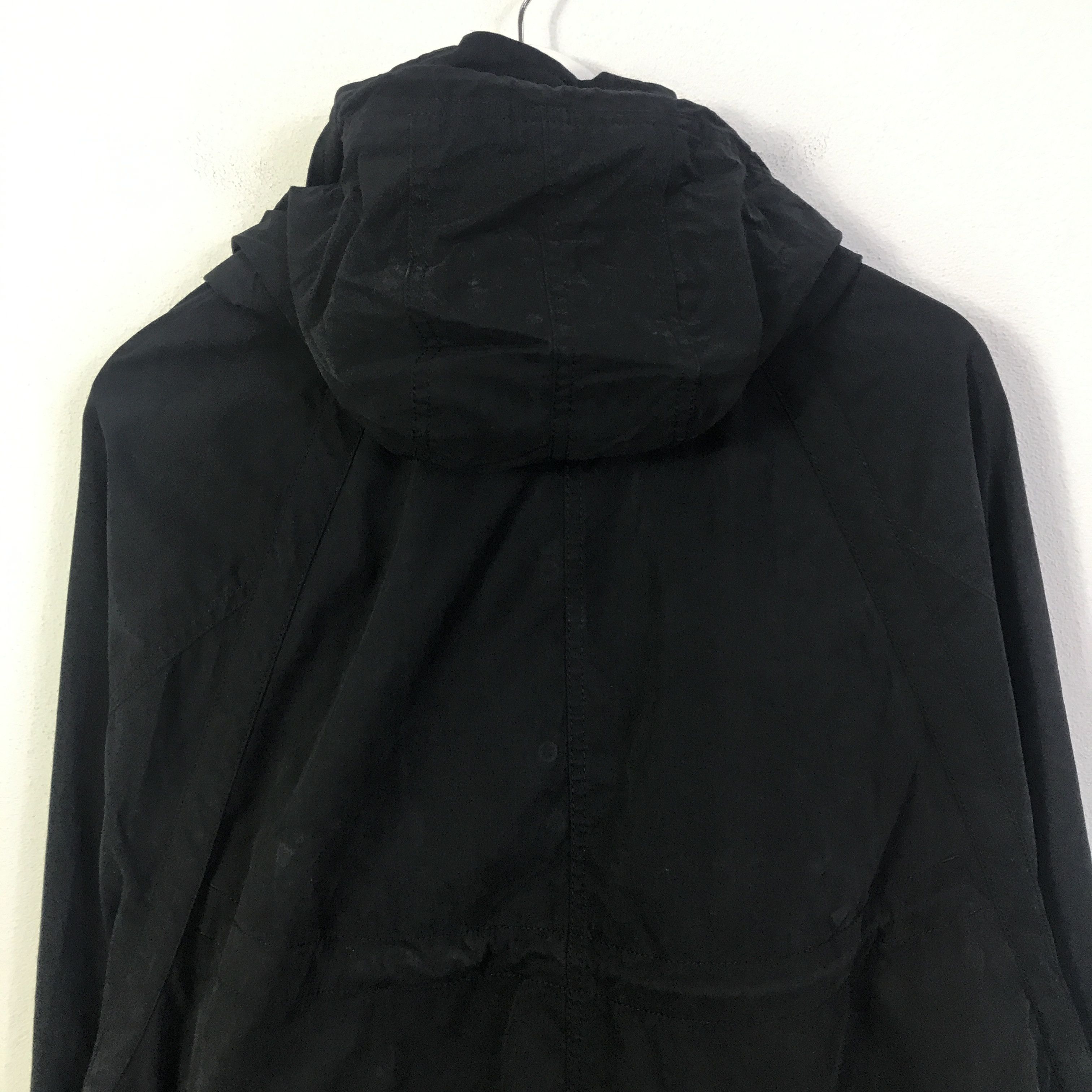 Burberry Burberry Blue Label Cropped design Black jacket K88B12 Size US M / EU 48-50 / 2 - 4 Thumbnail