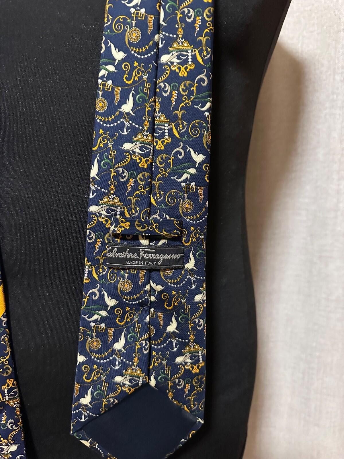 Salvatore Ferragamo Salvatore Ferragamo Mens Tie Blue Animal Theme Pattern Size ONE SIZE - 5 Thumbnail