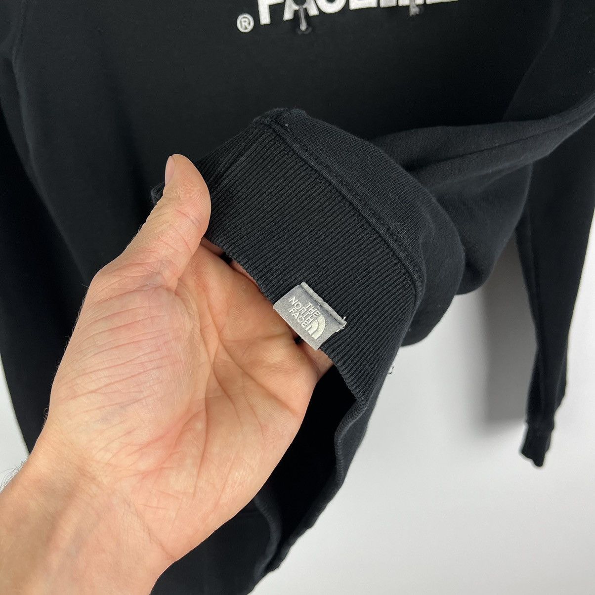 The North Face The North Face Black Hoodie Big Logo Size M Outdoor Gorpcore Size M / US 6-8 / IT 42-44 - 11 Thumbnail