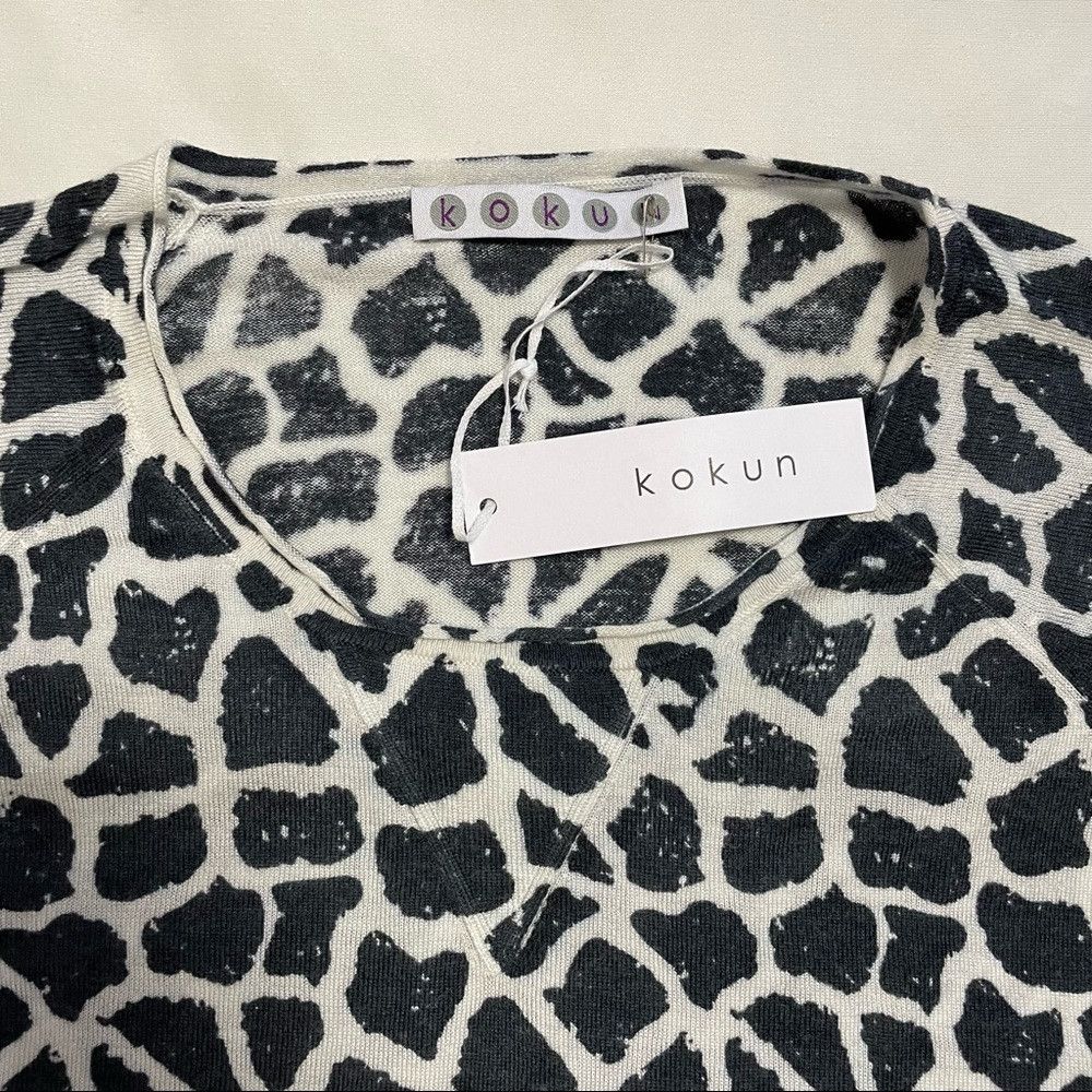 Other NWT New $235 Kokun Bamboo Cashmere Animal Print Crew Neck S Size L / US 10 / IT 46 - 8 Thumbnail