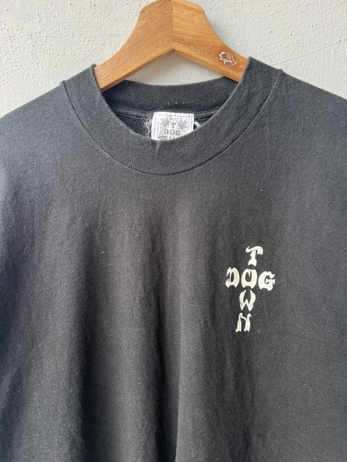 Dogtown Vintage 90s Dogtown Street Cool Guy Dragon Tee Size US L / EU 52-54 / 3 - 6 Thumbnail