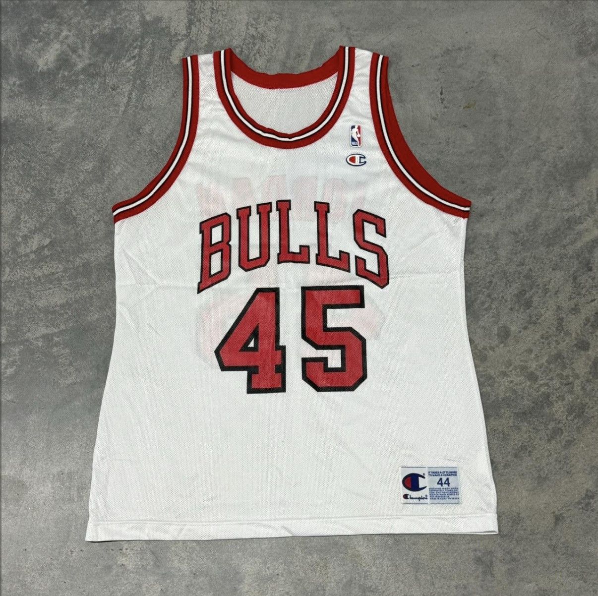 Champion Vintage 1996 Michael Jordan Bulls Champion jersey basketball Size US L / EU 52-54 / 3 - 1 Thumbnail