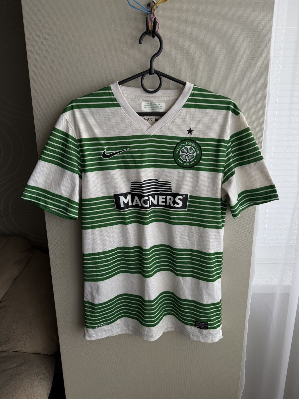 Nike VINTAGE NIKE FC CELTIC 2013/15 SOCCER JERSEY BLOKECORE Size US S / EU 44-46 / 1 - 1 Thumbnail