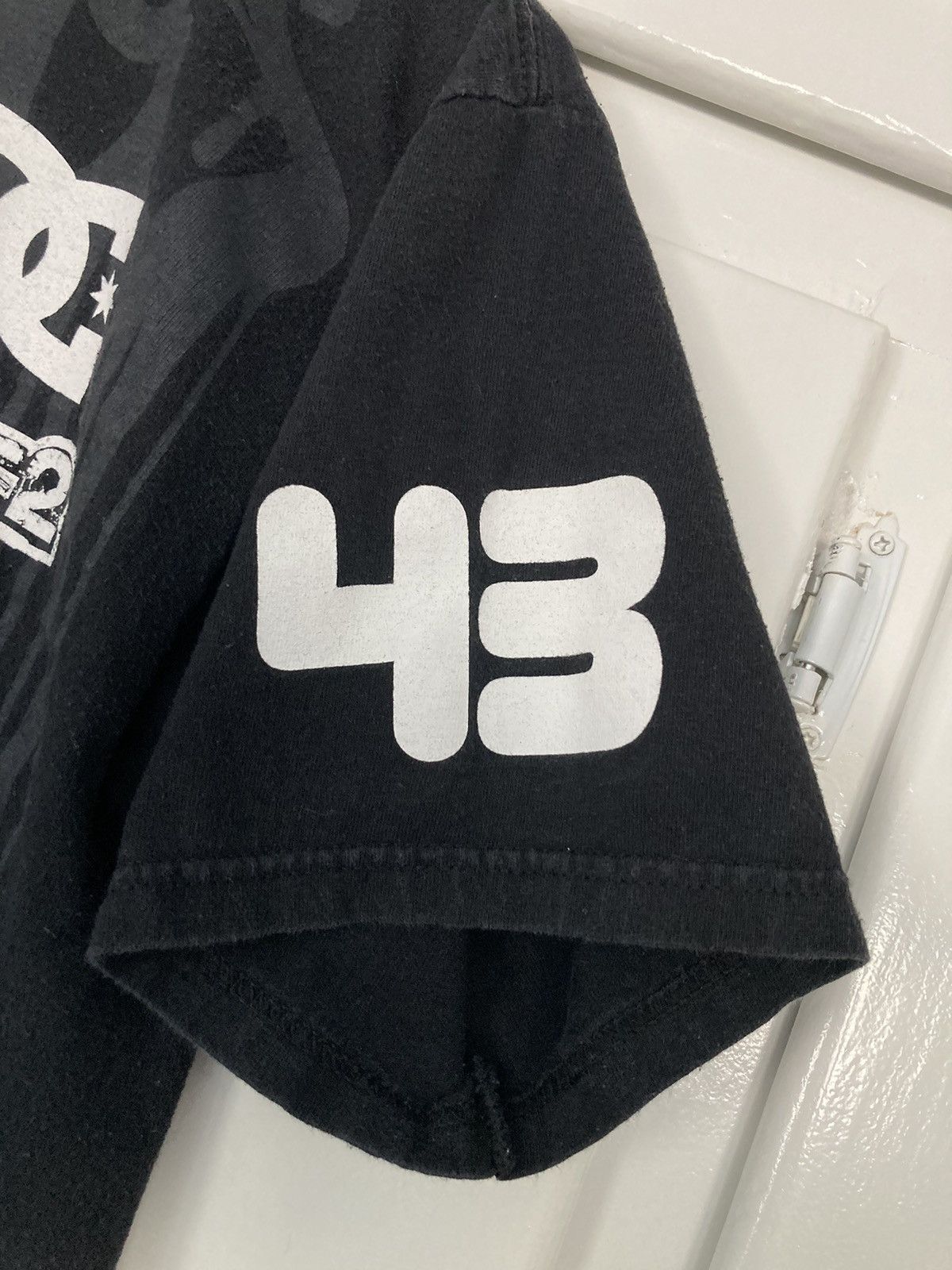 DC DC SHOES MONSTER ENERGY KEN BLOCK T SHIRT ALPINESTARS RACING Size US M / EU 48-50 / 2 - 9 Thumbnail