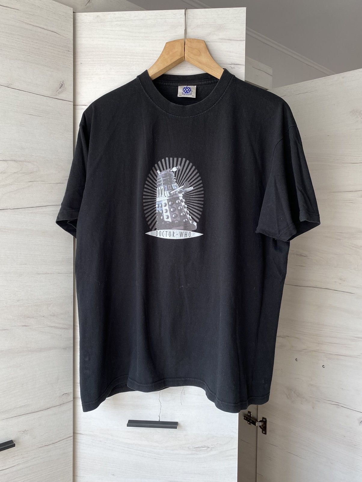Vintage Doctor Who Dalek Black T-Shirt XL Starworld Vintage Sci-Fi Size US XL / EU 56 / 4 - 1 Thumbnail