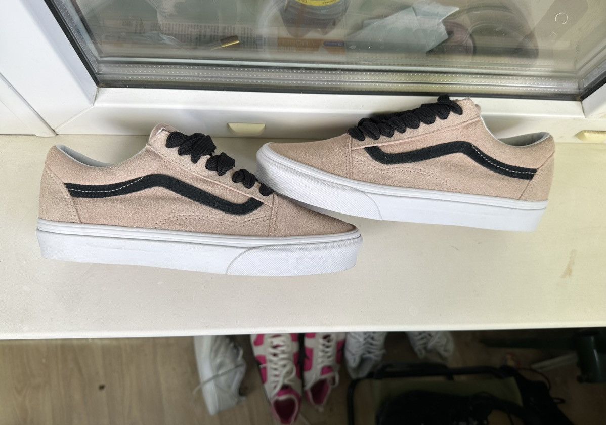 Vans Vans Old Skool Pink/ Black Size 7,5US/40EUR/25,5 Cm/6.5 UK Size US 7.5 / EU 40-41 - 2 Thumbnail
