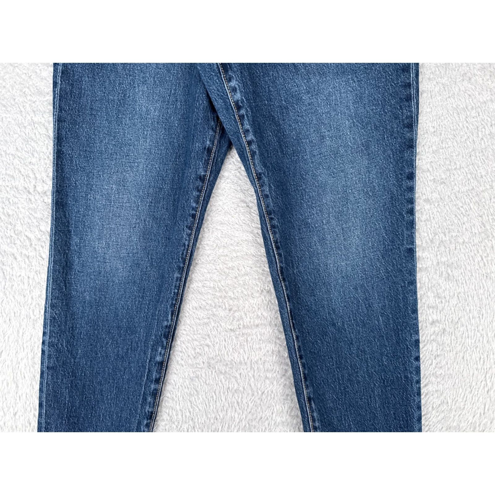 Old Navy Old Navy Jeans Women 4 Blue OG Straight High Rise Secret Smooth Pocket 28x26 Size 27" / US 4 / IT 40 - 3 Thumbnail