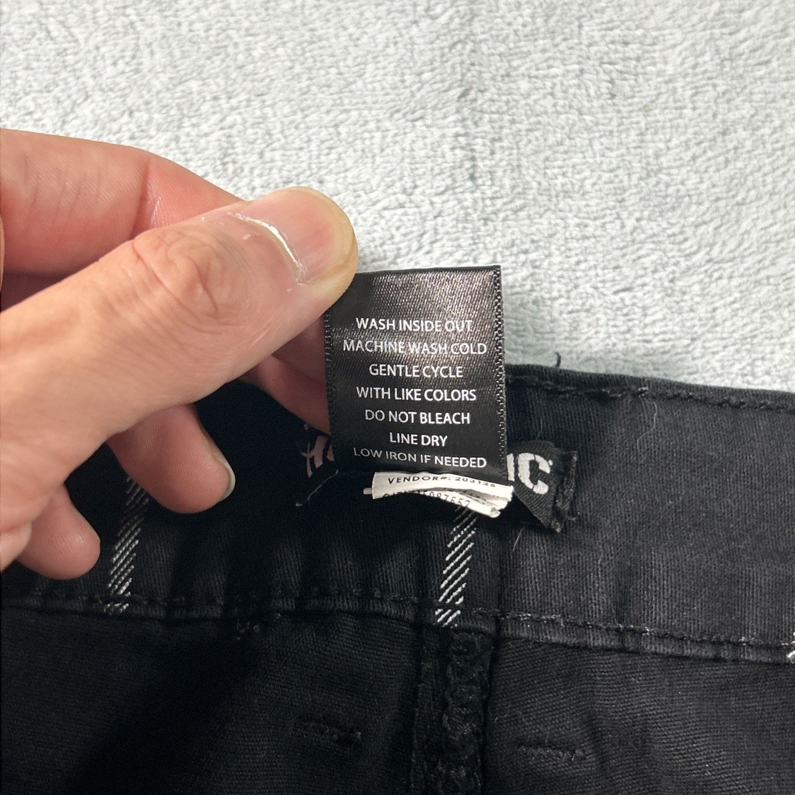 Hot Topic Gothic Emo Checker Cargo Pants Small 28x29 Hamilton Loose Size 28" / US 6 / IT 42 - 6 Thumbnail