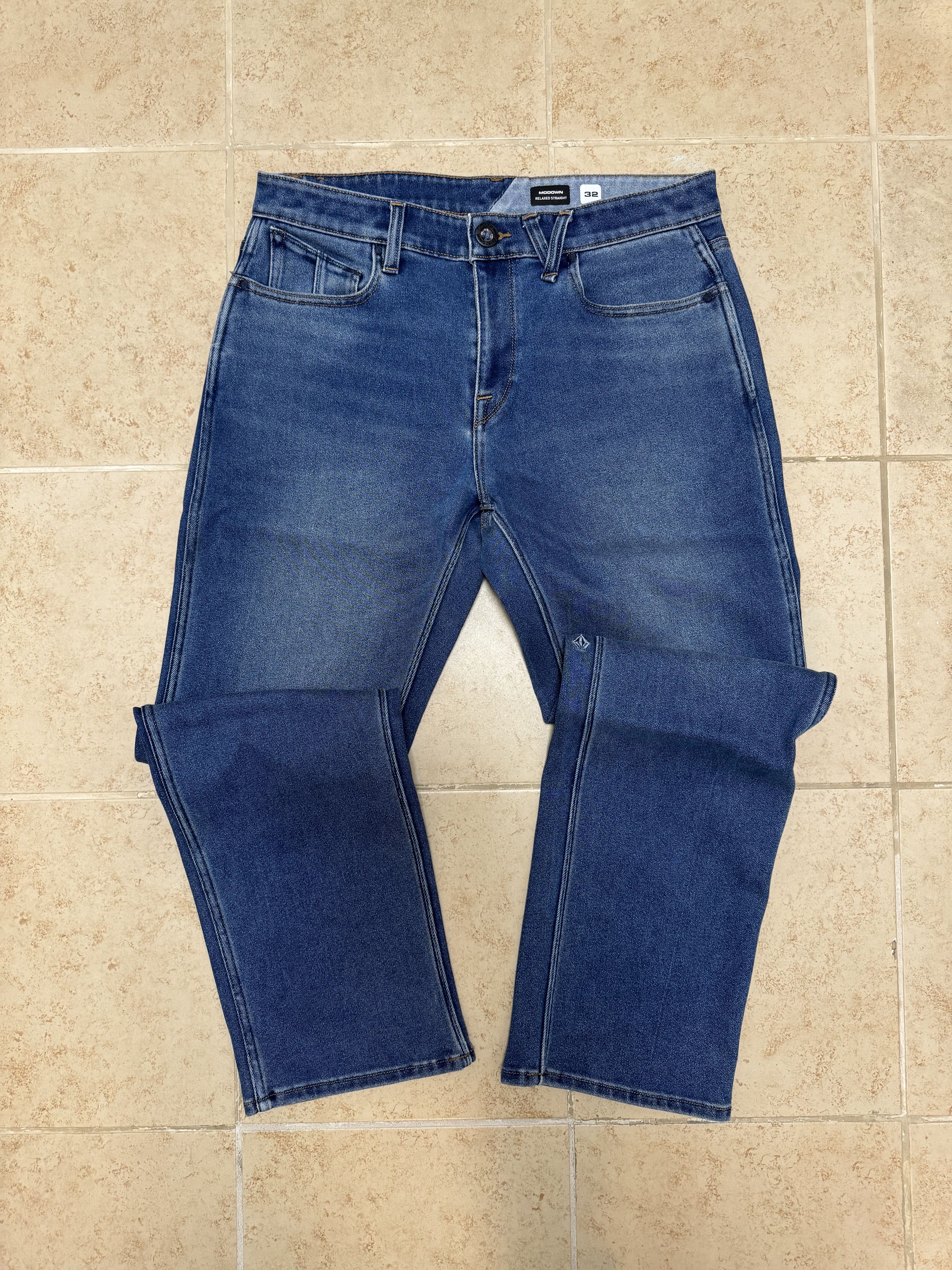 Volcom Volcom Modown Relaxed Straight Jeans Size US 32 / EU 48 - 1 Thumbnail