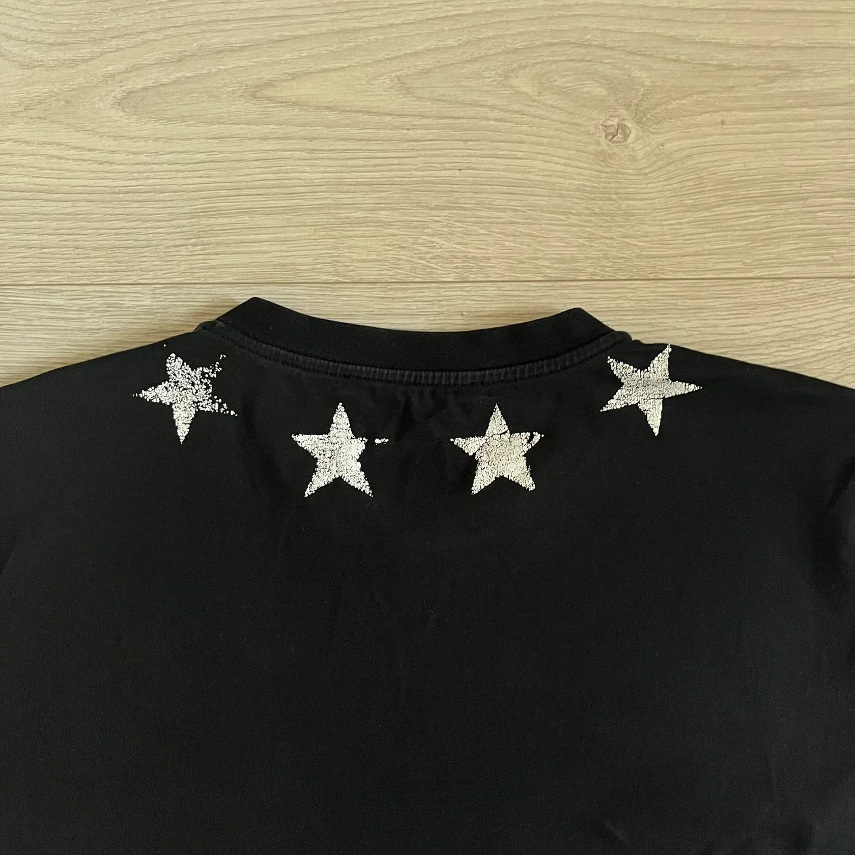 Givenchy Givenchy Distressed Stars Black Tee Size US XL / EU 56 / 4 - 5 Thumbnail