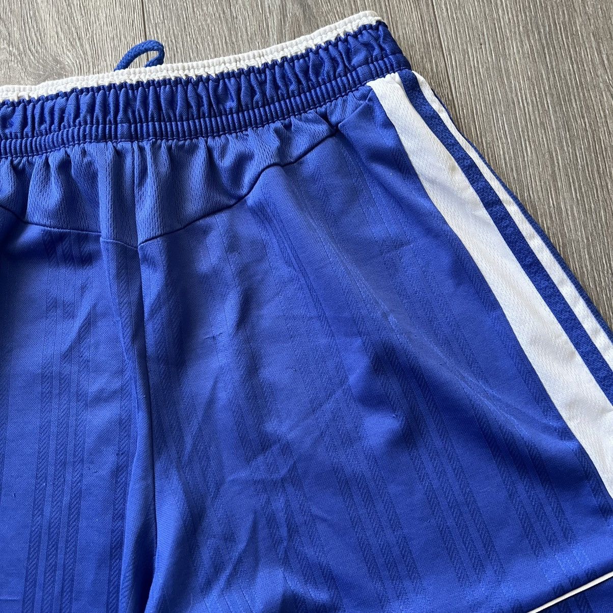 Adidas Vintage 90s Adidas Shorts Size M Size US 32 / EU 48 - 15 Thumbnail