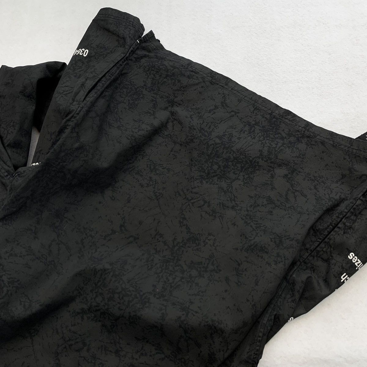 Japanese Brand 2000s Bernings Sho Digital Chaos Printed Shirt Jacket Size US M / EU 48-50 / 2 - 7 Thumbnail