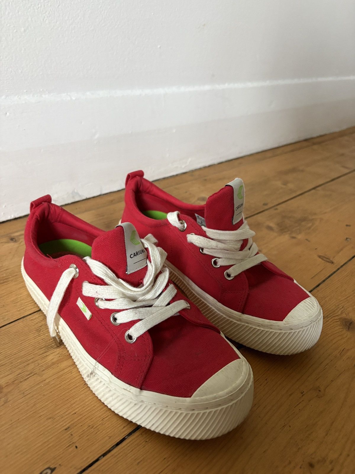 Other Cariuma // Red Sneakers // Sustainable Footwear Size US 8 / IT 38 - 2 Thumbnail