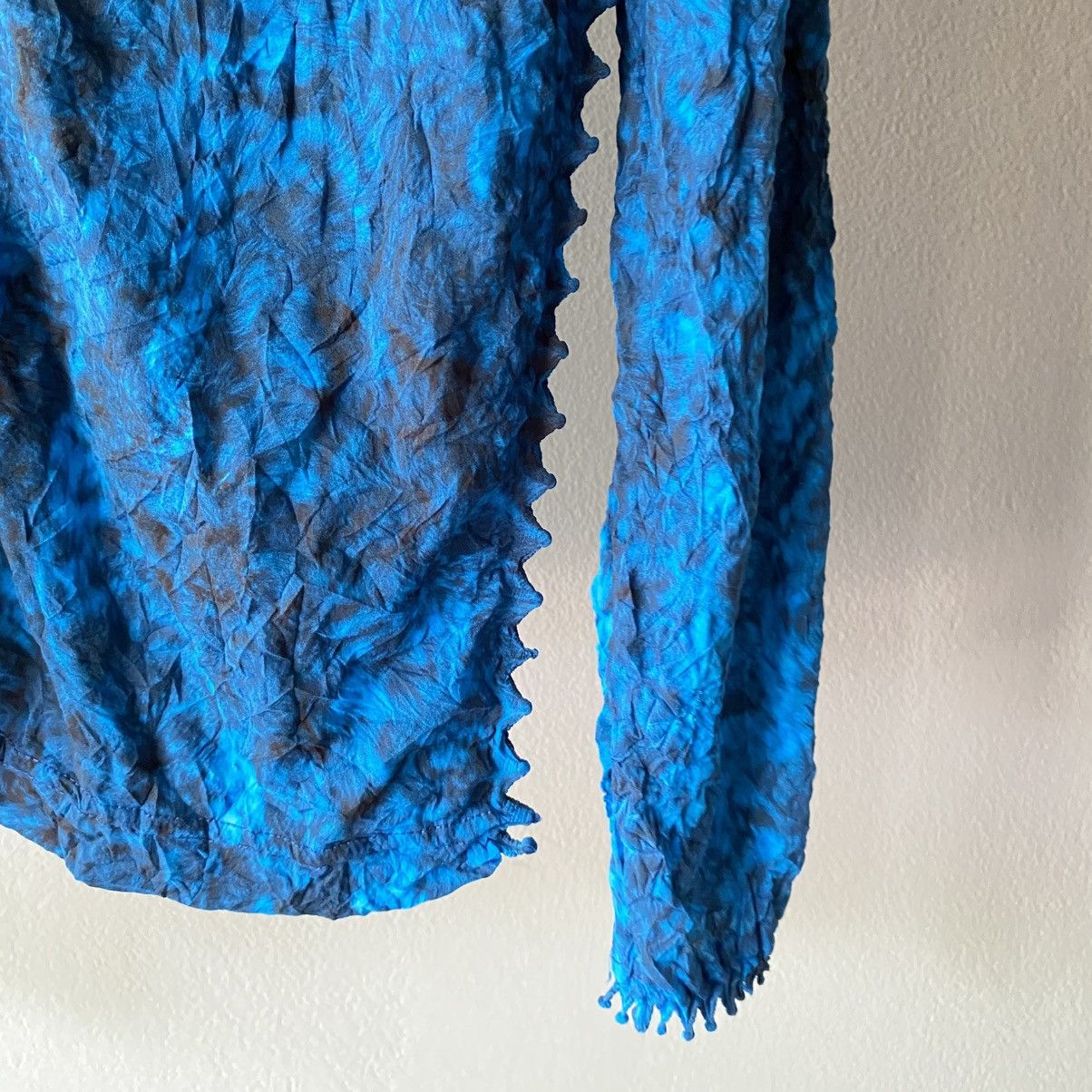 Issey Miyake Haat Blue Crinkle Textured Shirt/Ruffled High Neck Blouse Size XS / US 0-2 / IT 36-38 - 15 Thumbnail