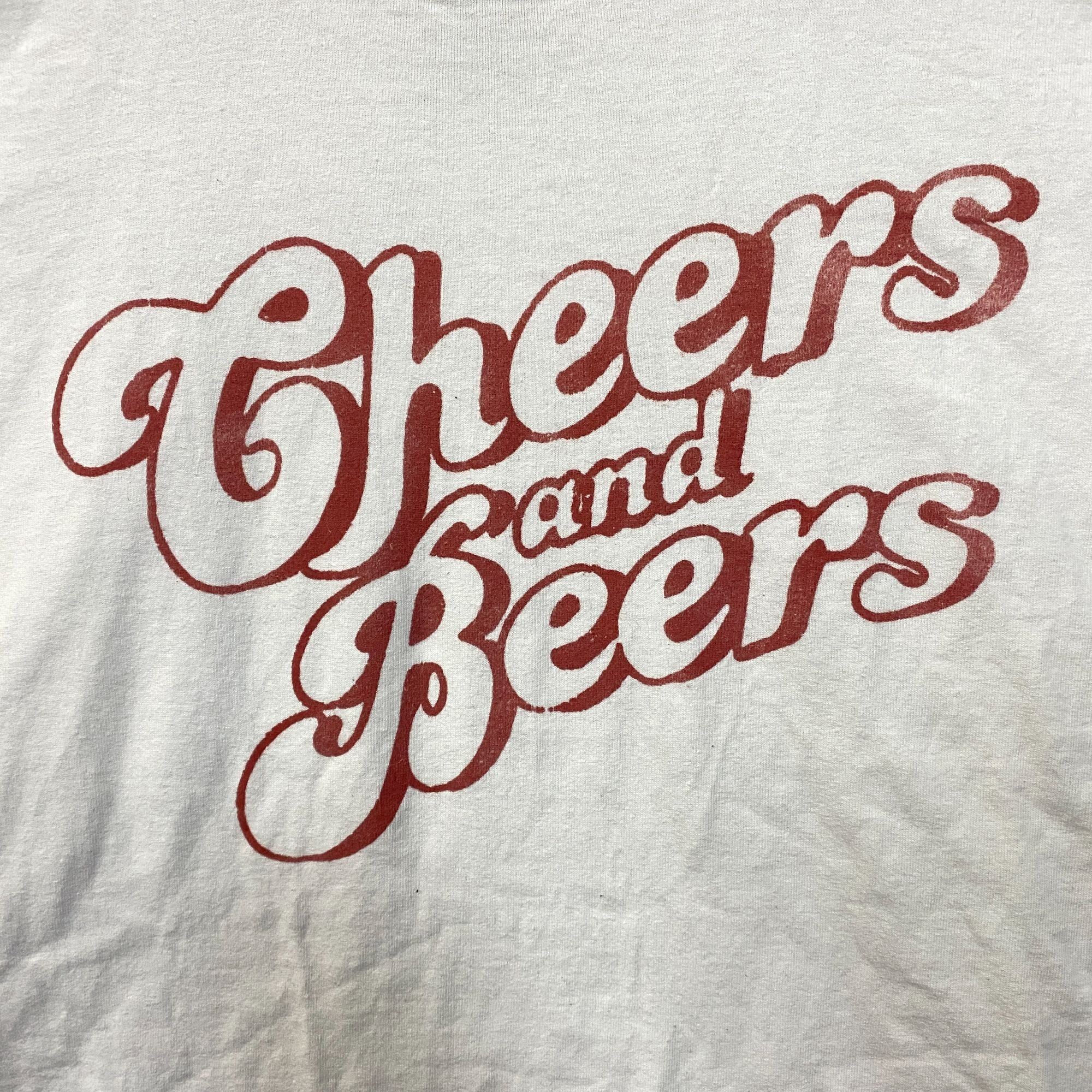 Junk Food Junk Food Clothing Cheers and Beers Cropped Graphic T-Shirt Size XL / US 12-14 / IT 48-50 - 2 Thumbnail