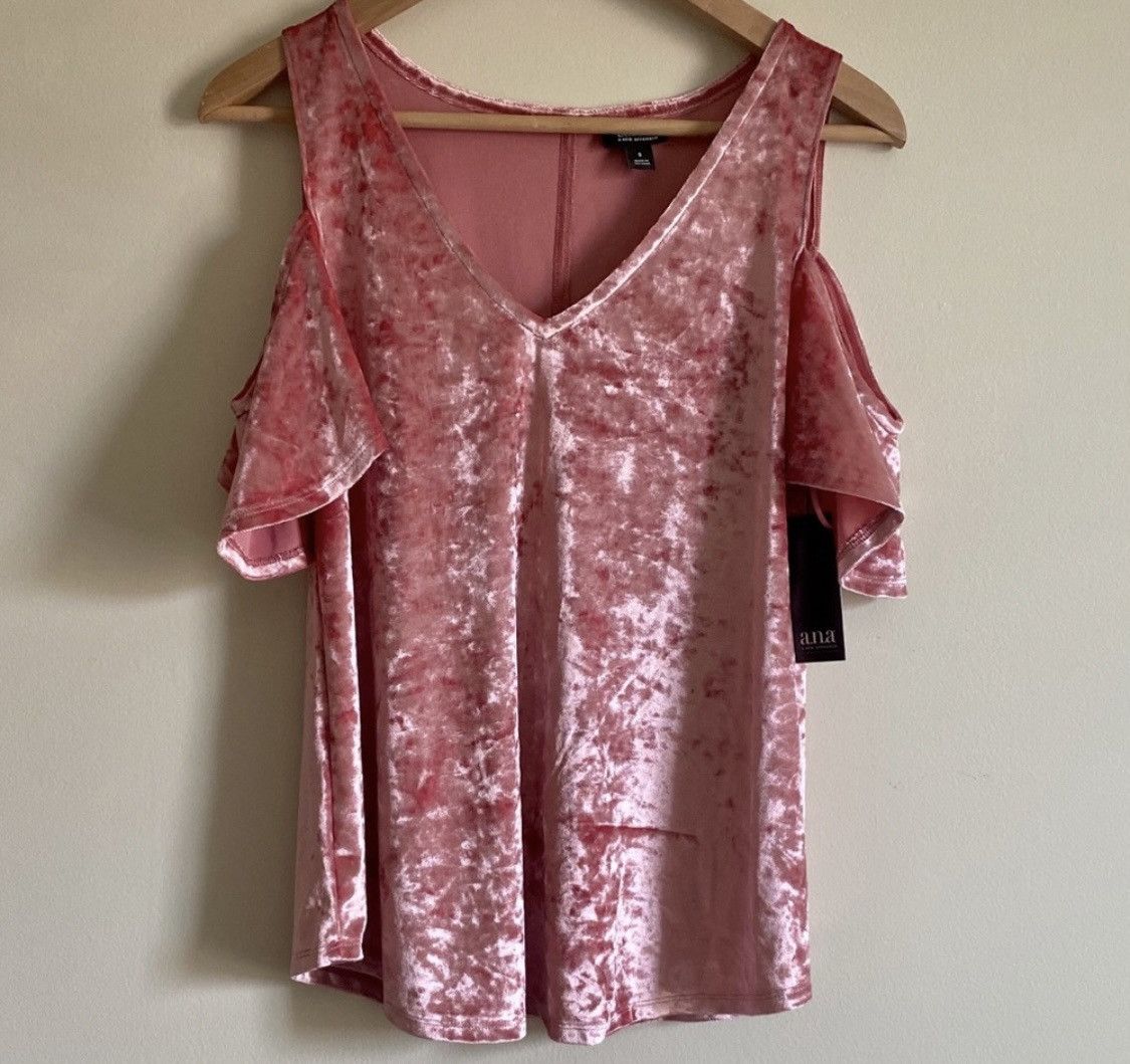 Other PINK BAROQUE VELVET ROSE COLD SHOULDER TOP Size S / US 4 / IT 40 - 3 Thumbnail