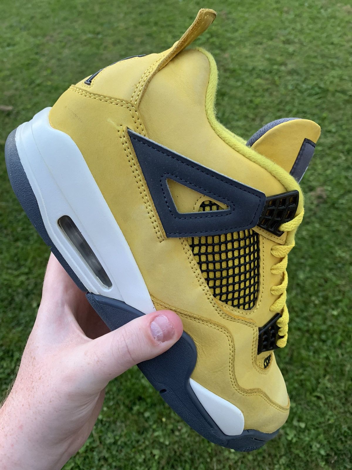 Jordan Brand Jordan 4 Retro Lightning 2021 Size 10.5 Size US 10.5 / EU 43-44 - 1 Thumbnail