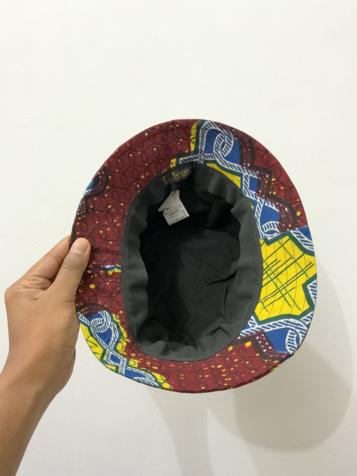 If Six Was Nine La Sartan Paris Mediterranee Bucket Hat Cap Size ONE SIZE - 7 Thumbnail