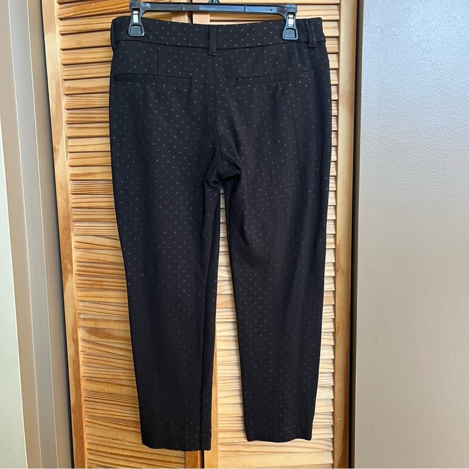 Old Navy Old Navy Pixie Skinny Ankle Pants Mid Rise Size 6 Petite Size 26" / US 2 / IT 38 - 3 Thumbnail