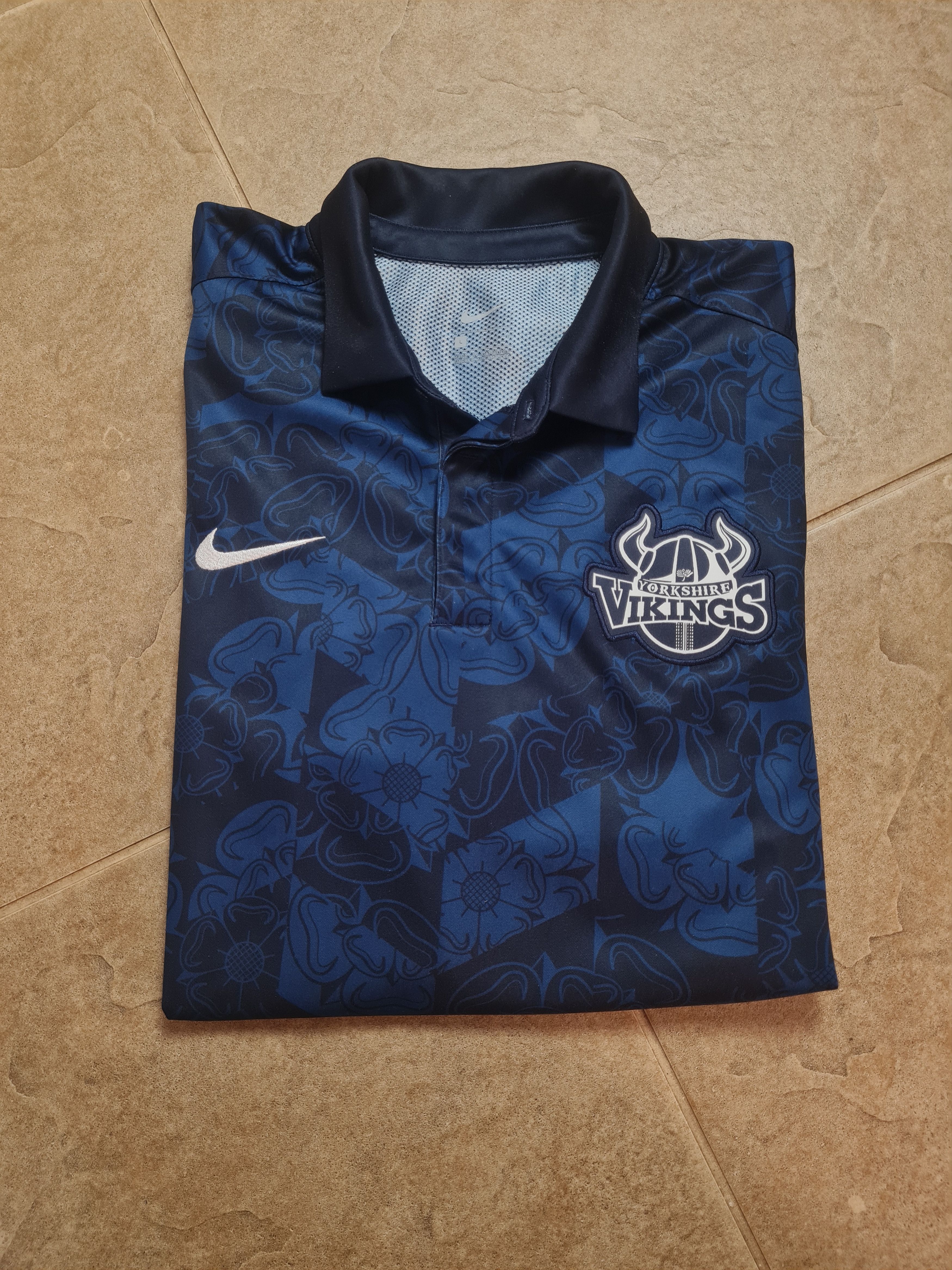 Nike Jersey Nike Cricket Dark Blue Sz L Yorkshire Vikings County Size US L / EU 52-54 / 3 - 15 Thumbnail