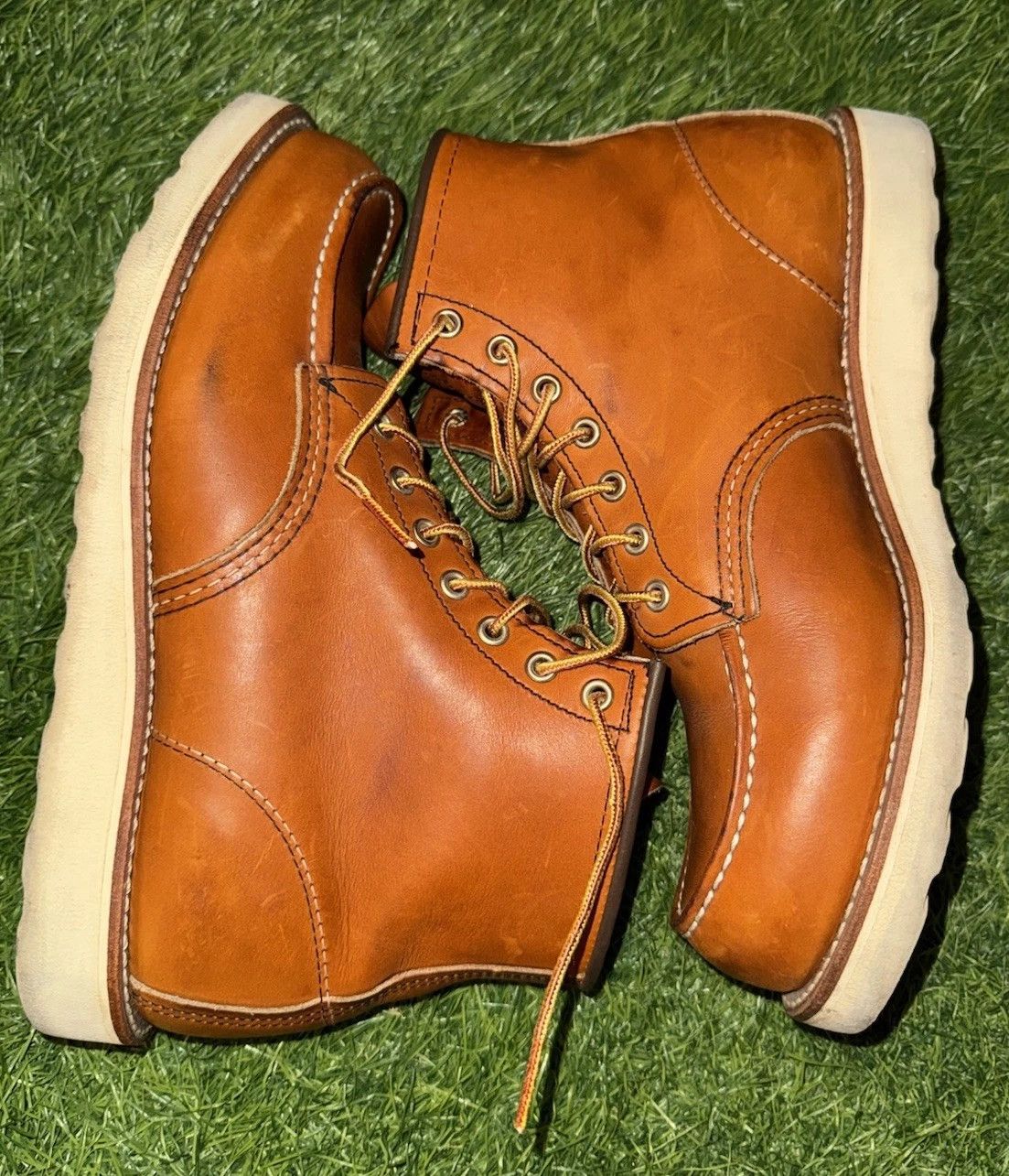 Red Wing Red Wing Heritage Style 870 Classic Moc Boots Size US 9.5 / EU 42-43 - 2 Thumbnail