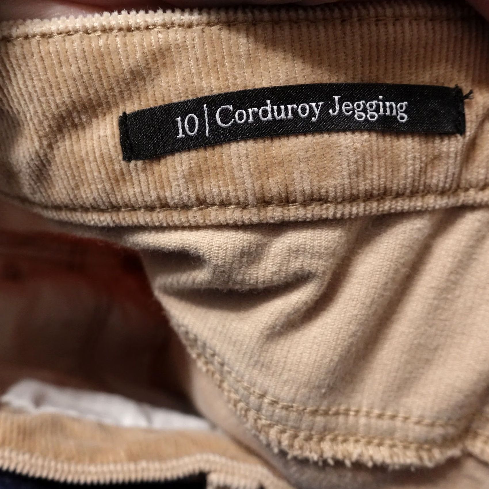 Talbots TALBOTS BEIGE CORDUROY JEGGING PANTS WOMENS SIZE 10 Size 32" / US 10 / IT 46 - 7 Thumbnail