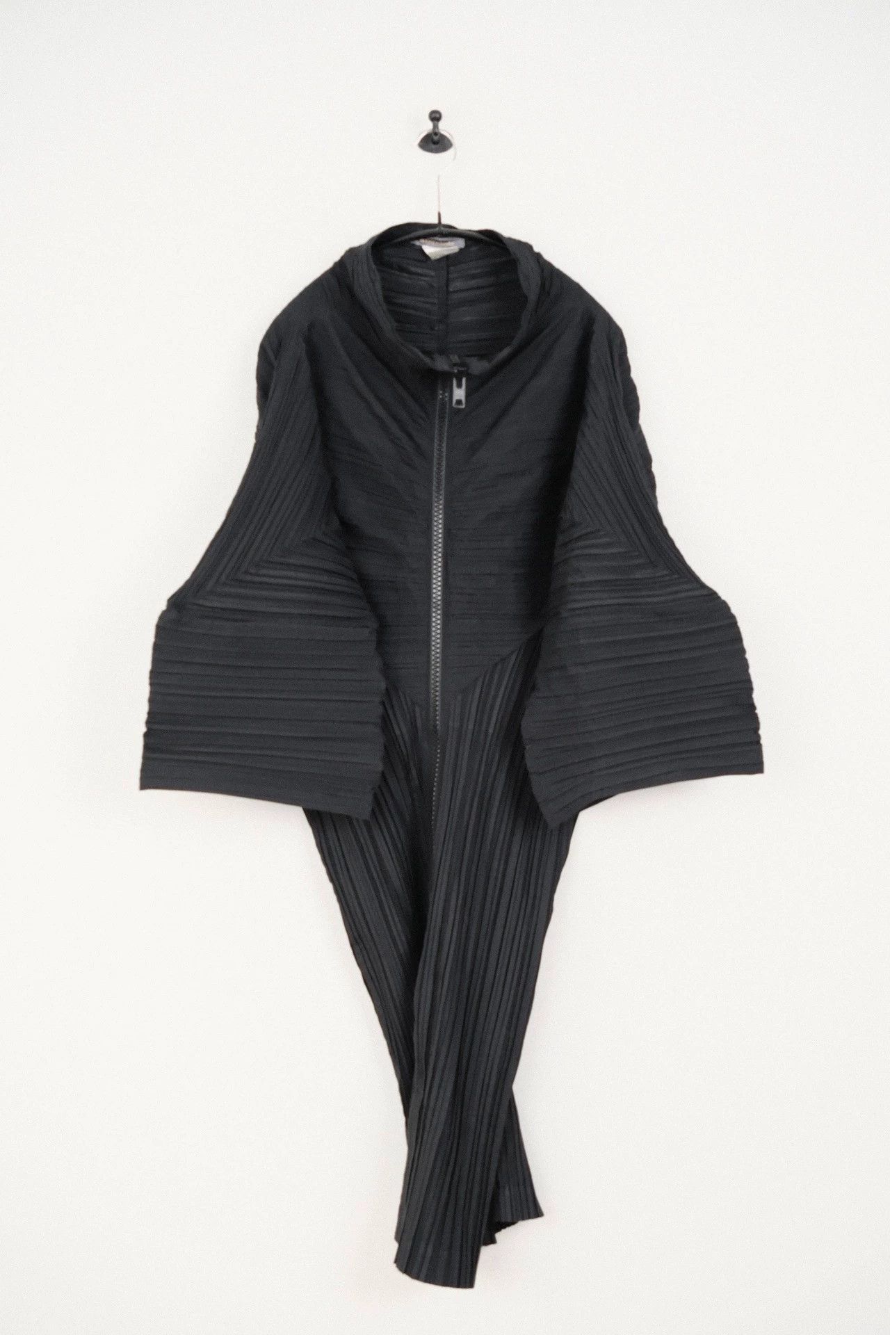 Issey Miyake Issey Miyake 82AW Archive Pleated Kite Top Women's Size M / US 6-8 / IT 42-44 - 2 Thumbnail