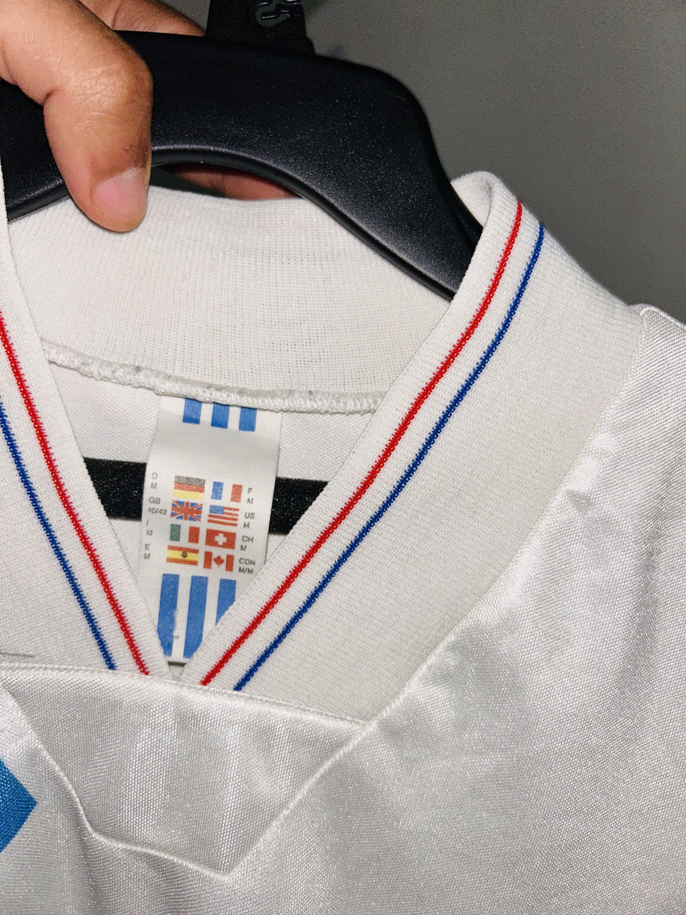 Adidas Olympique De Marseille 1992/93 Home Jersey Size US M / EU 48-50 / 2 - 3 Thumbnail