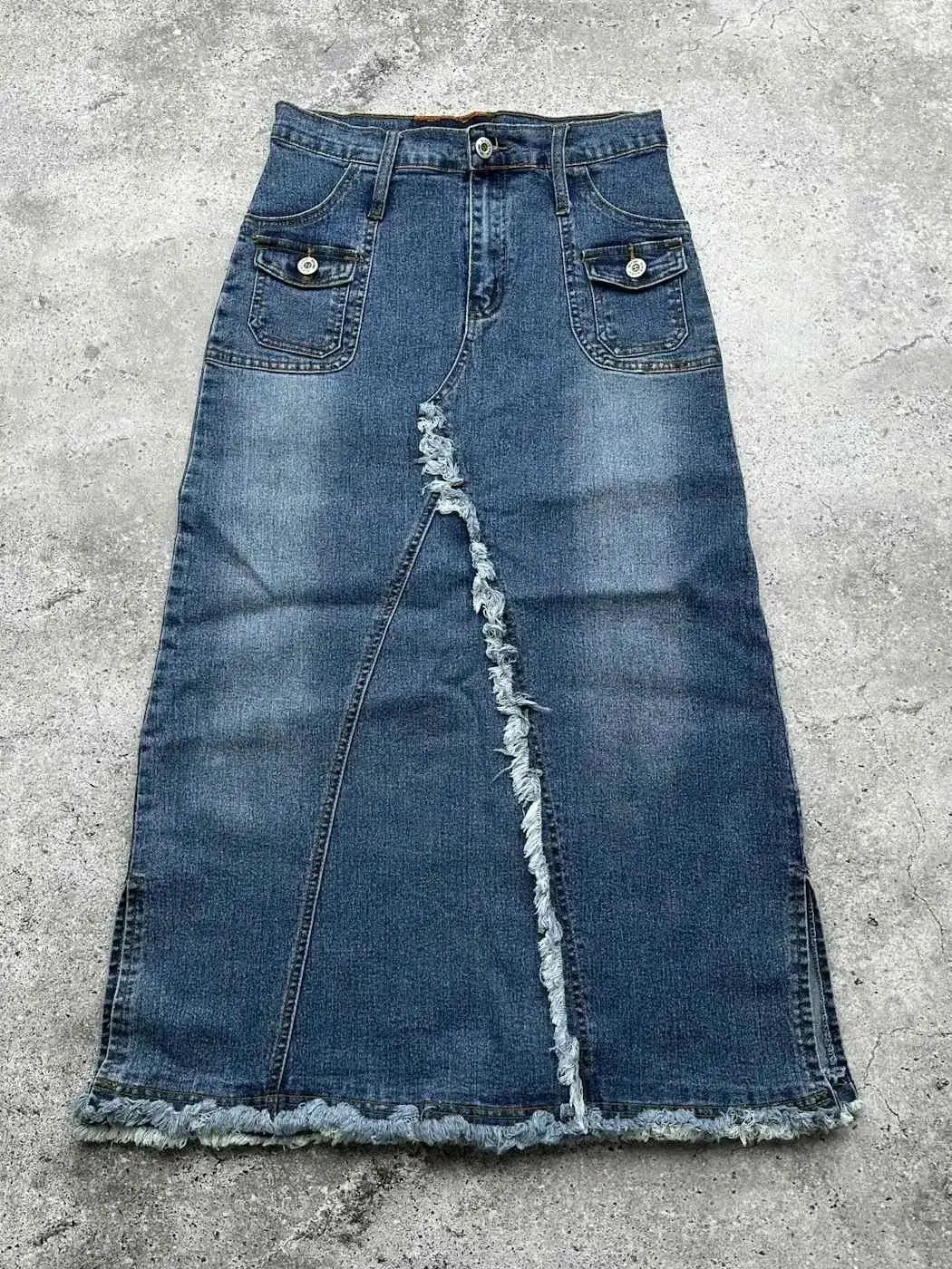 Japanese Brand Vintage Denim Maxi Skirt C451(V473)(E8) Size 26" / US 2 / IT 38 - 1 Thumbnail