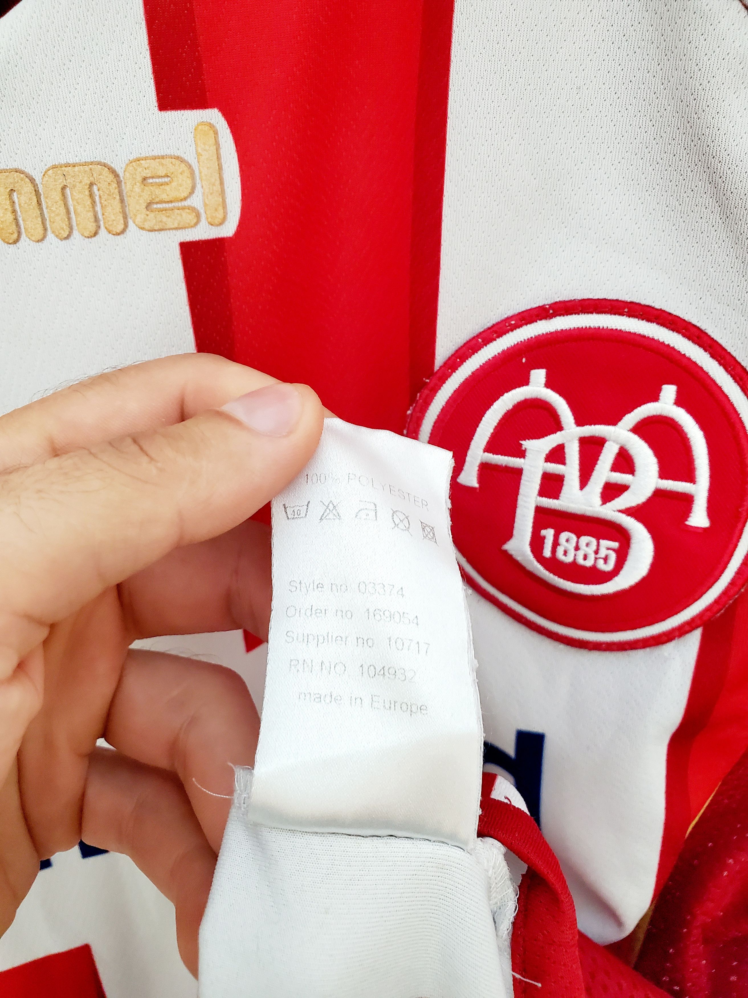 Hummel Aalborg 2008-09 Home hummel soccer jersey size M Size US M / EU 48-50 / 2 - 6 Thumbnail