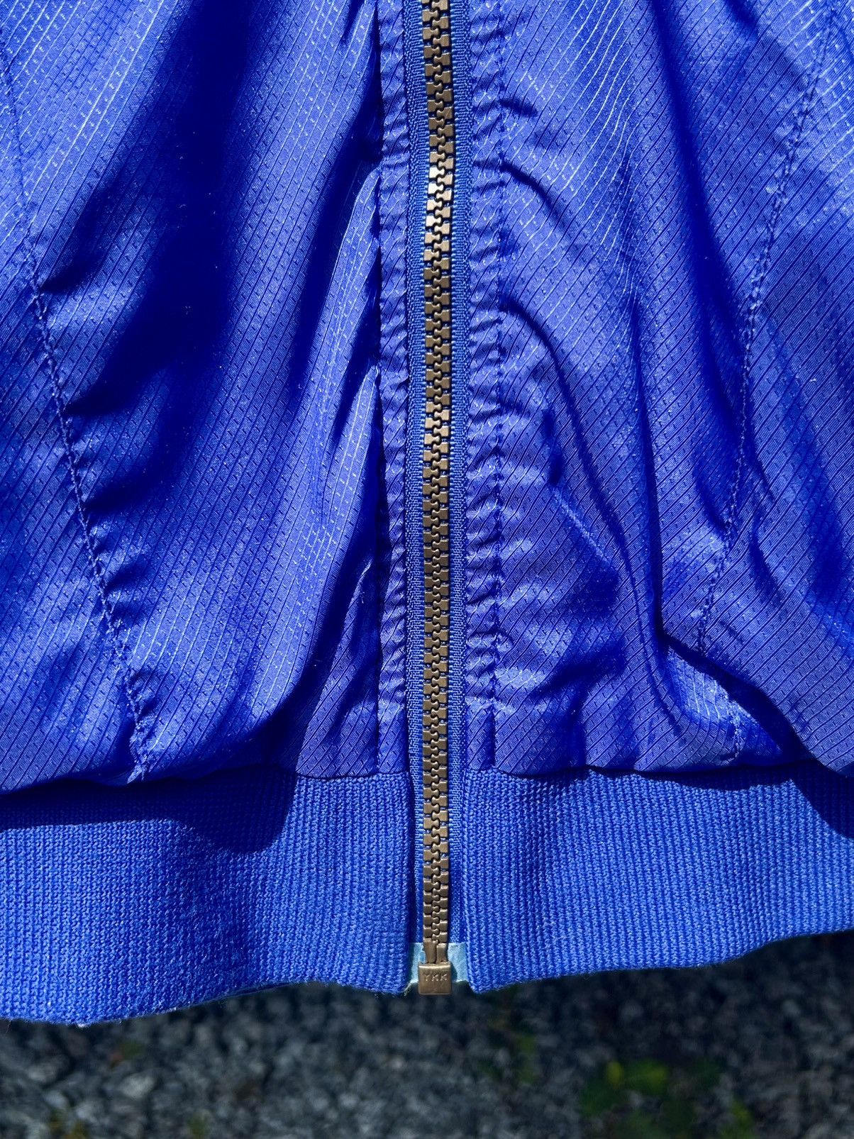 Vintage Vintage 90s Adidas Japan Descente Zipper Bomber Jacket Size US L / EU 52-54 / 3 - 12 Thumbnail
