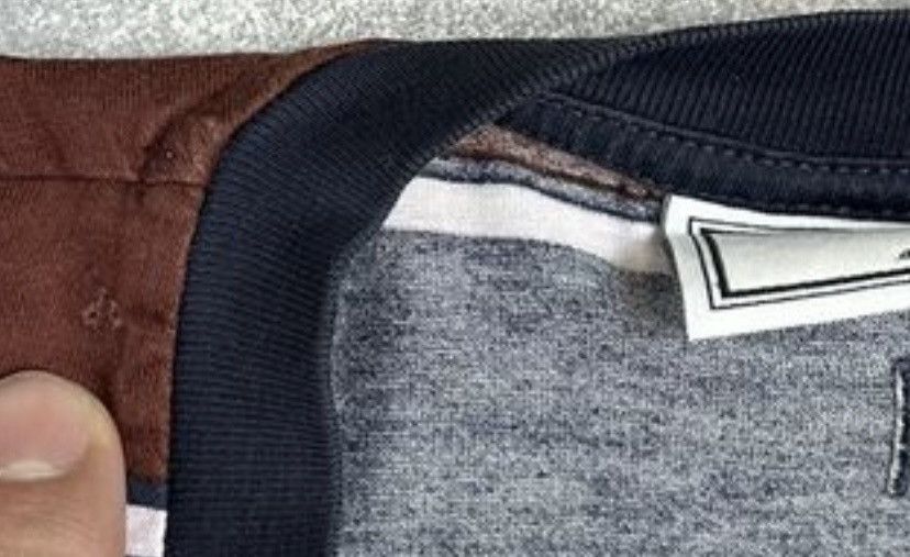 Mens T-Shirt Luxury Ami Small Tab Logo Tee vintage