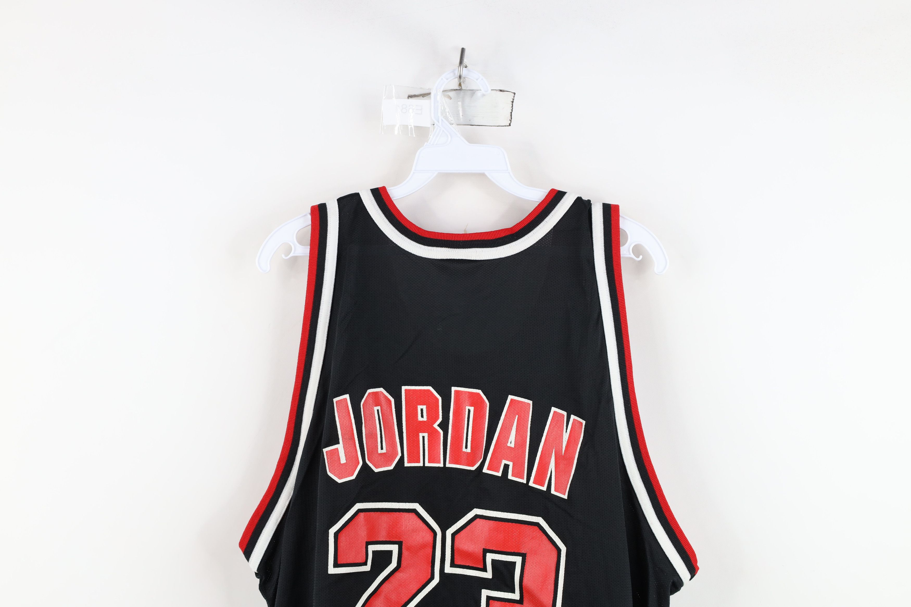Champion Vintage 90s Champion Chicago Bulls Basketball Jersey Black Size US XXL / EU 58 / 5 - 12 Thumbnail