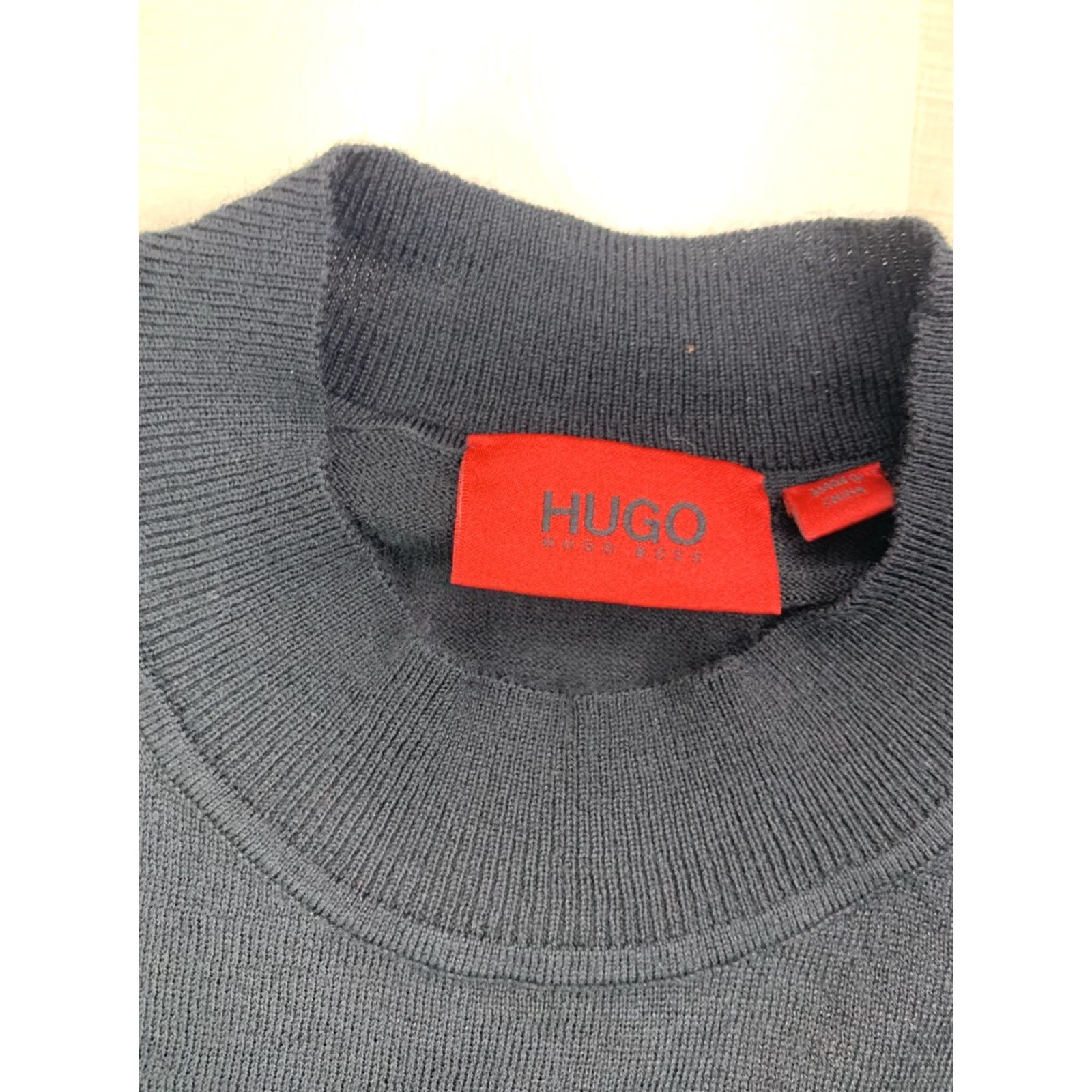 Hugo Boss Hugo Boss Wool Blend Thin Knit Colorblock Mens Sweater Large-13010 Size US L / EU 52-54 / 3 - 2 Thumbnail