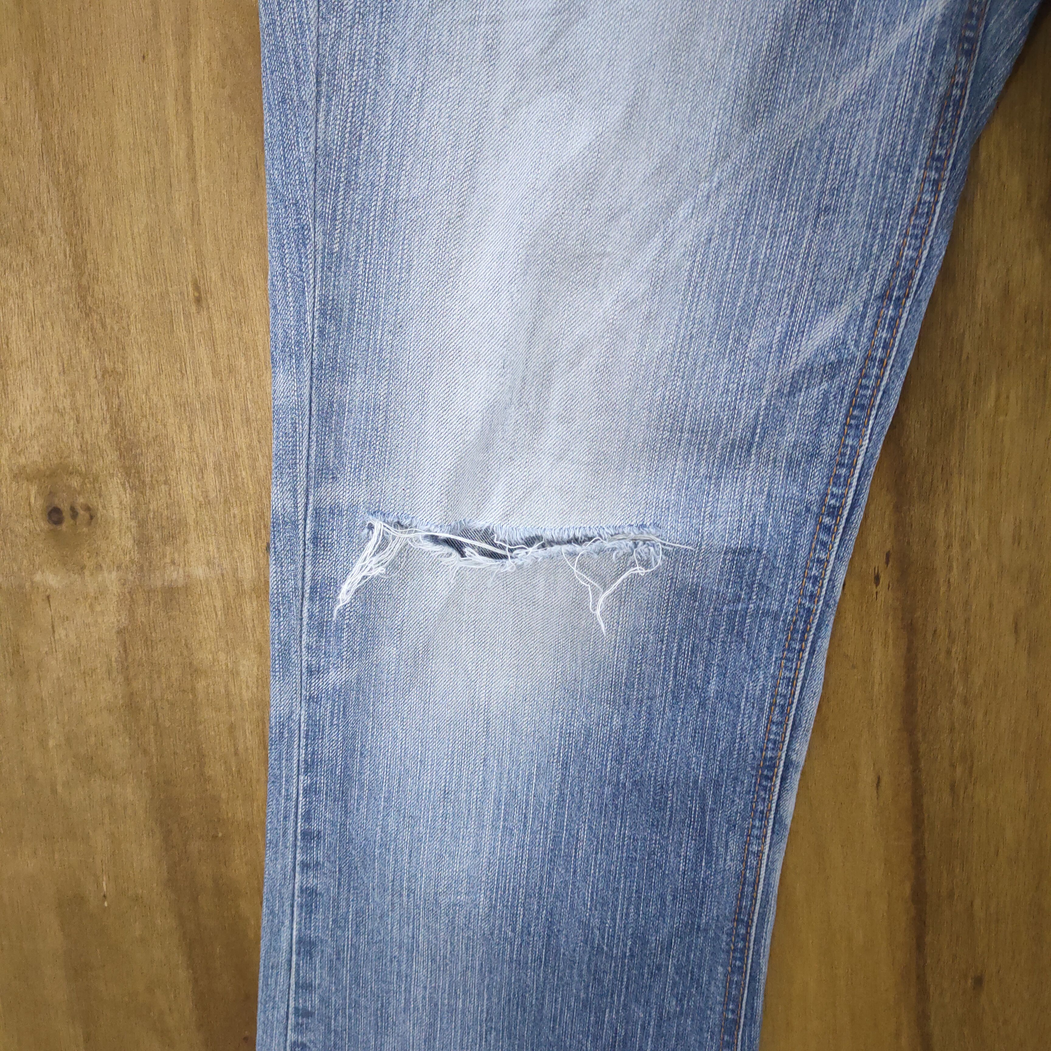 Edwin VINTAGE EDWIN BOOTCUT FLARE DISTRESSED JEAN DENIM Size US 33 - 8 Thumbnail