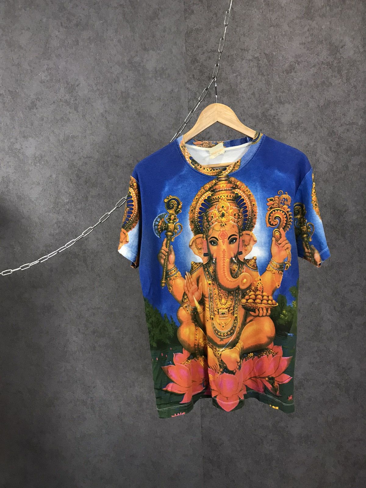 Other Thailand art other religion vintage tee Size US M / EU 48-50 / 2 - 1 Thumbnail