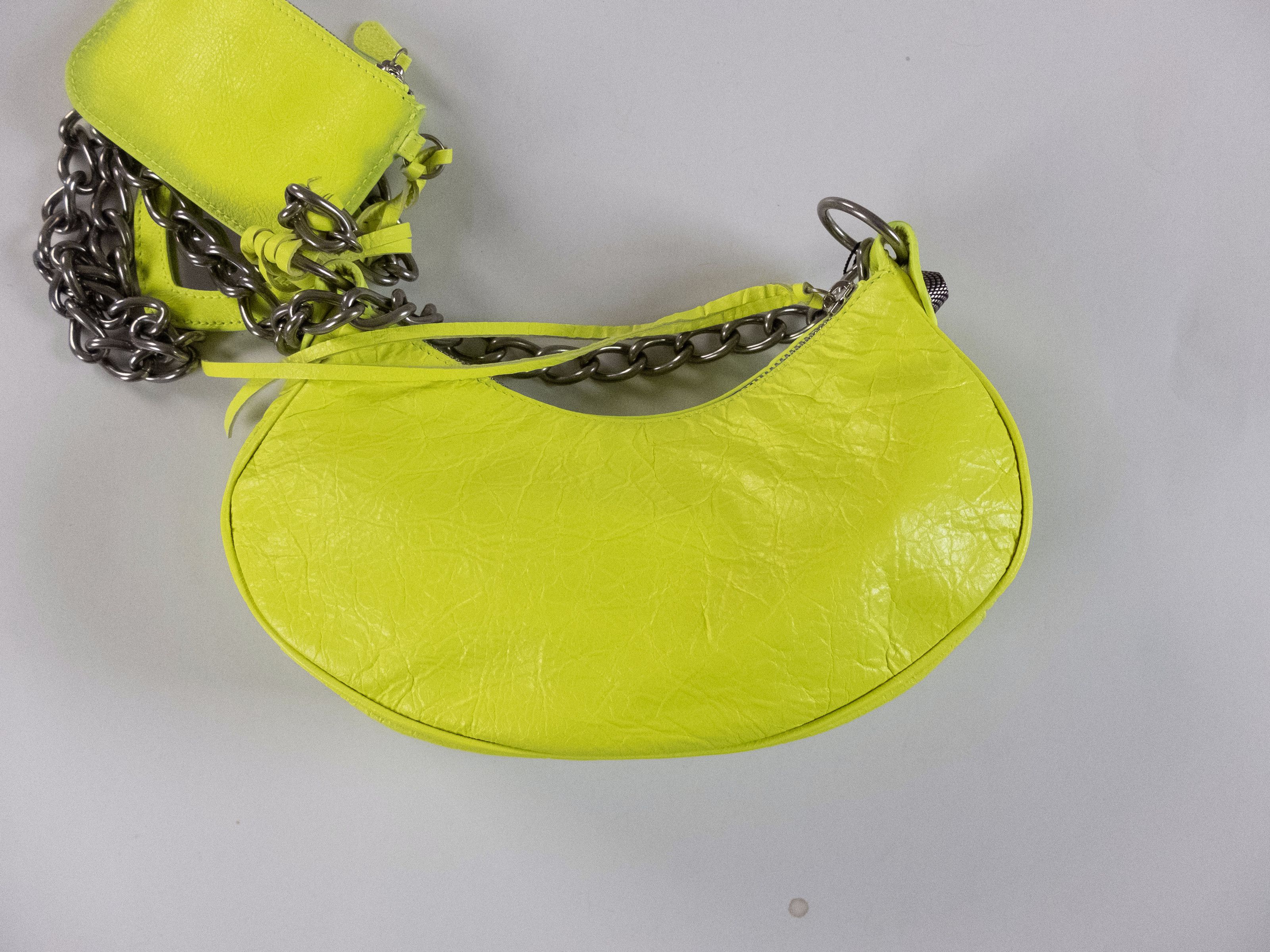 Balenciaga BALENCIAGA Le Cagole XS yellow leather chain shoulder bag Size ONE SIZE - 8 Thumbnail