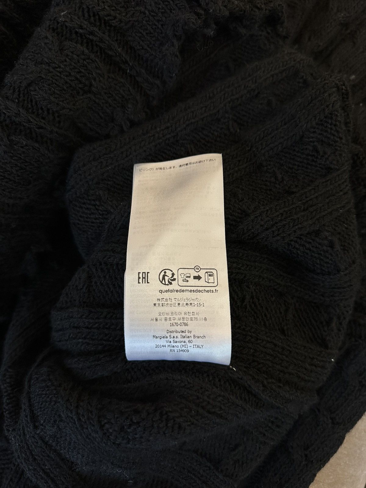 Maison Margiela MARGIELA THRASHED XL KNITT CARDIGAN Size US XL / EU 56 / 4 - 7 Thumbnail