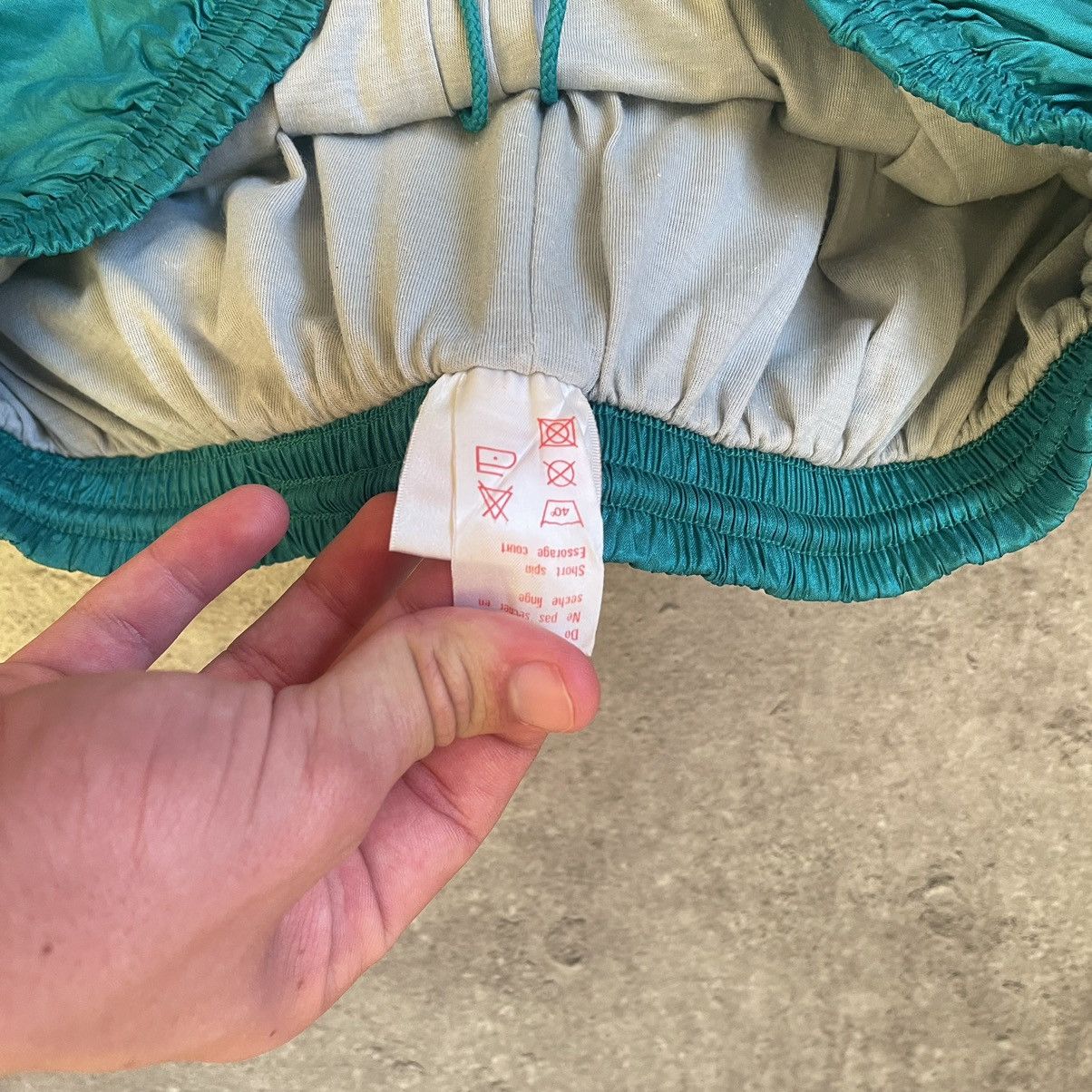 Nike × Nike ACG × Vintage Vintage Nike 90s Nylon Track Suit Size US XL / EU 56 / 4 - 13 Thumbnail