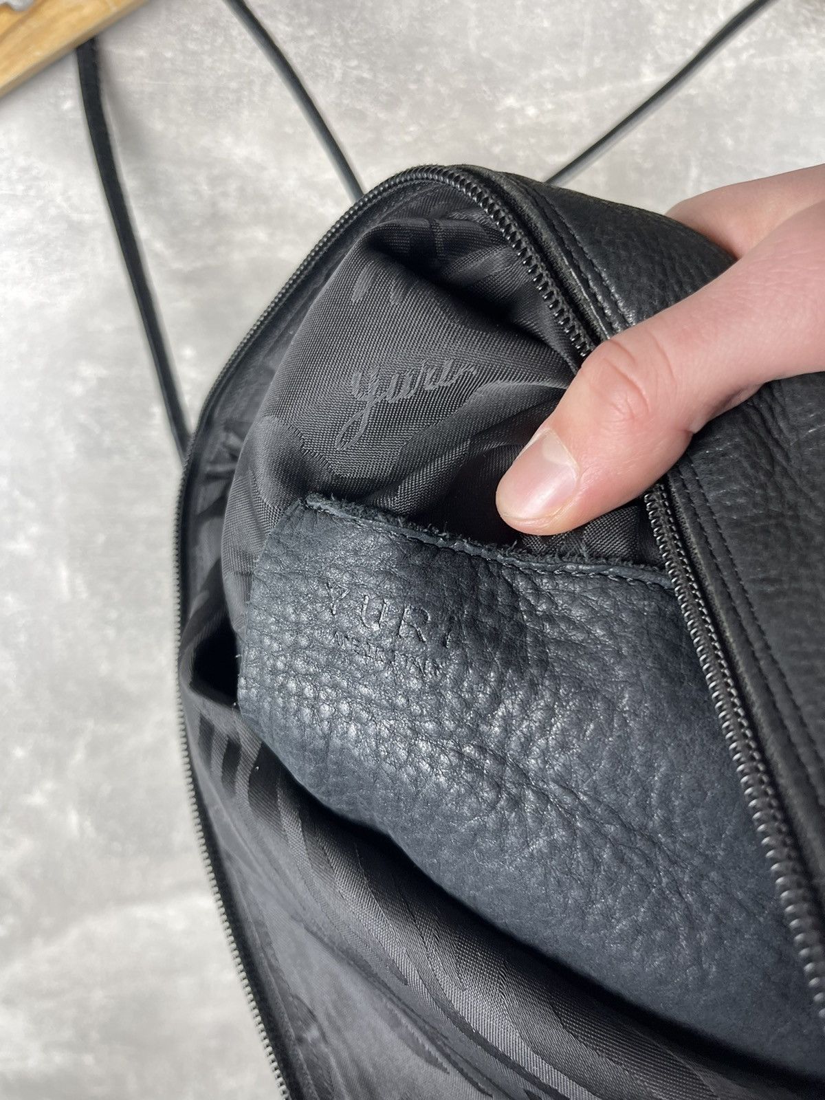 Vintage Avant Garde Yuri Leather Drawstring Backpack Shoulder Bag Size ONE SIZE - 9 Thumbnail