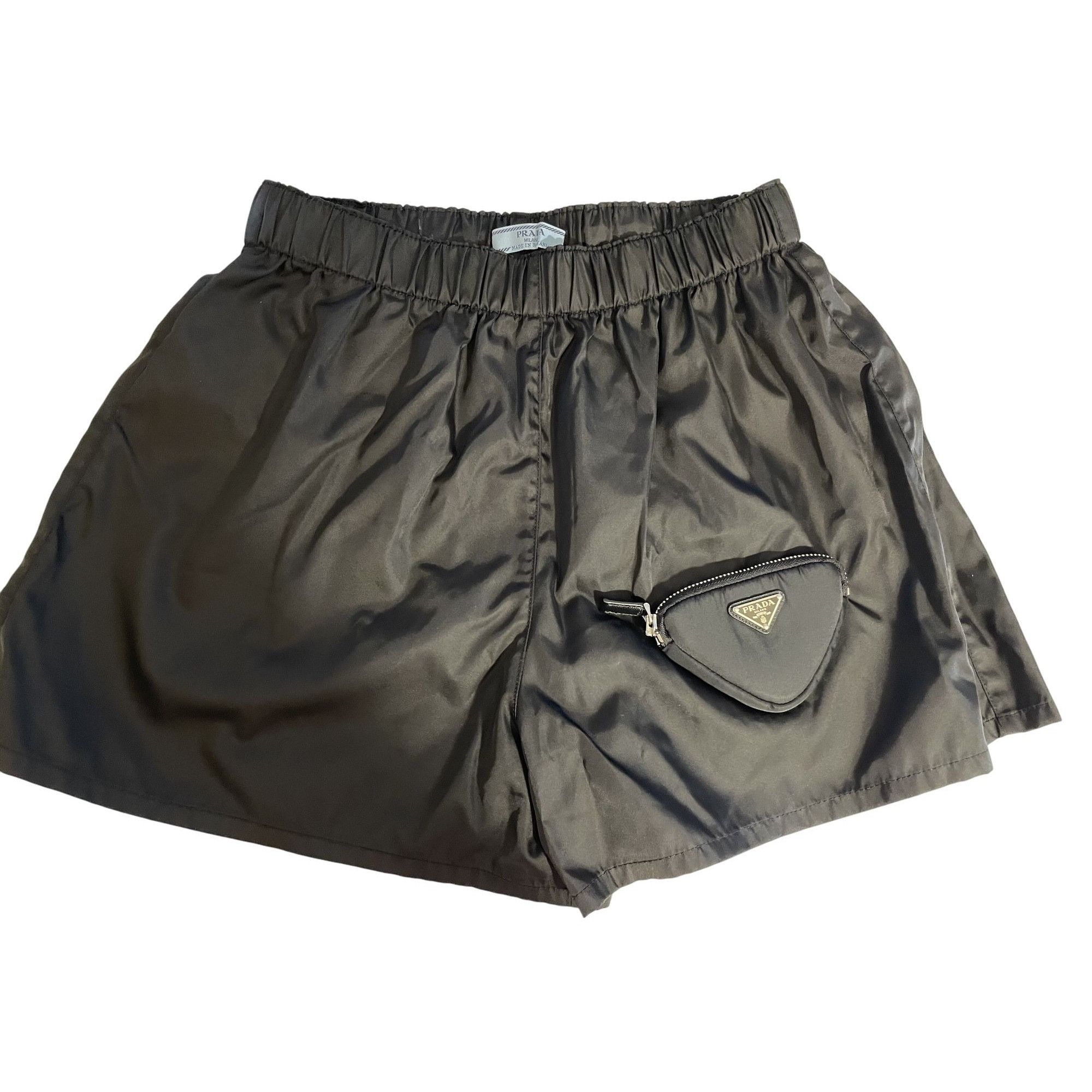 Prada Prada Black Nylon Drawstring Shorts W/ Detachable Pouch For Size 42" / US 20 - 1 Thumbnail