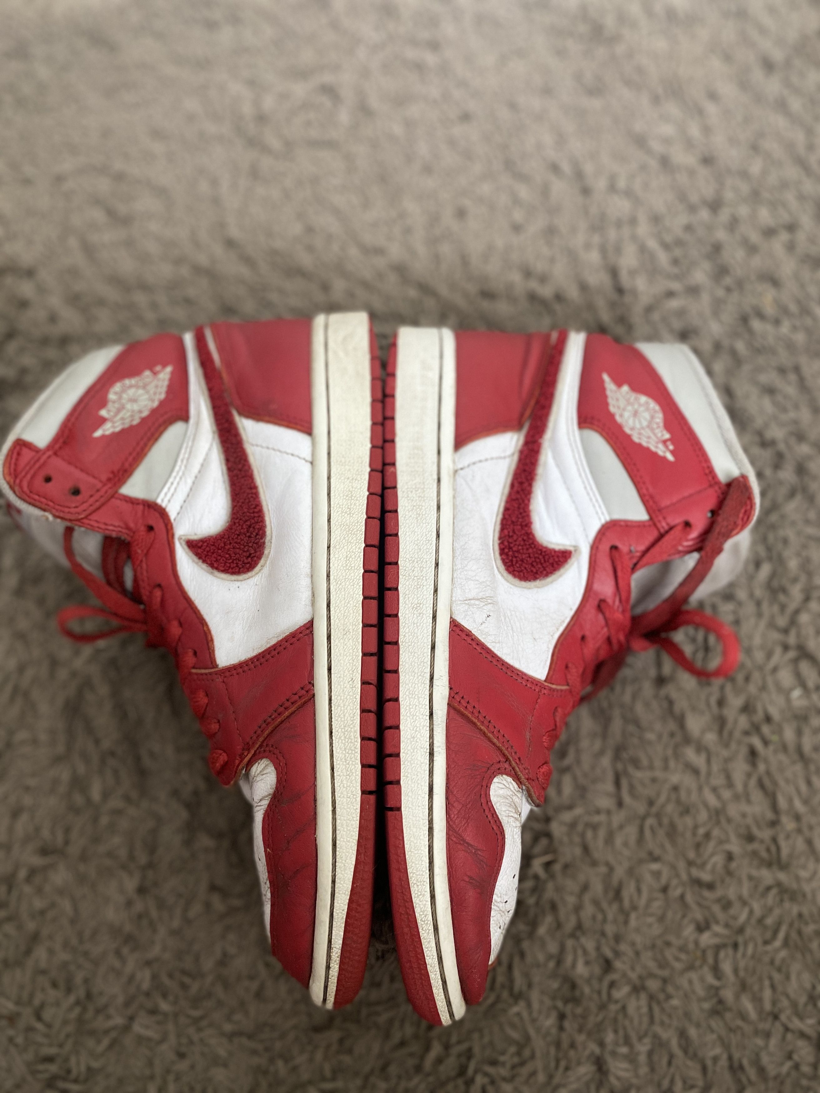 Jordan Brand × Nike Nike Jordan 1 Retro High OG Varsity Red sneakers shoes Size US 9.5 / IT 39.5 - 8 Thumbnail