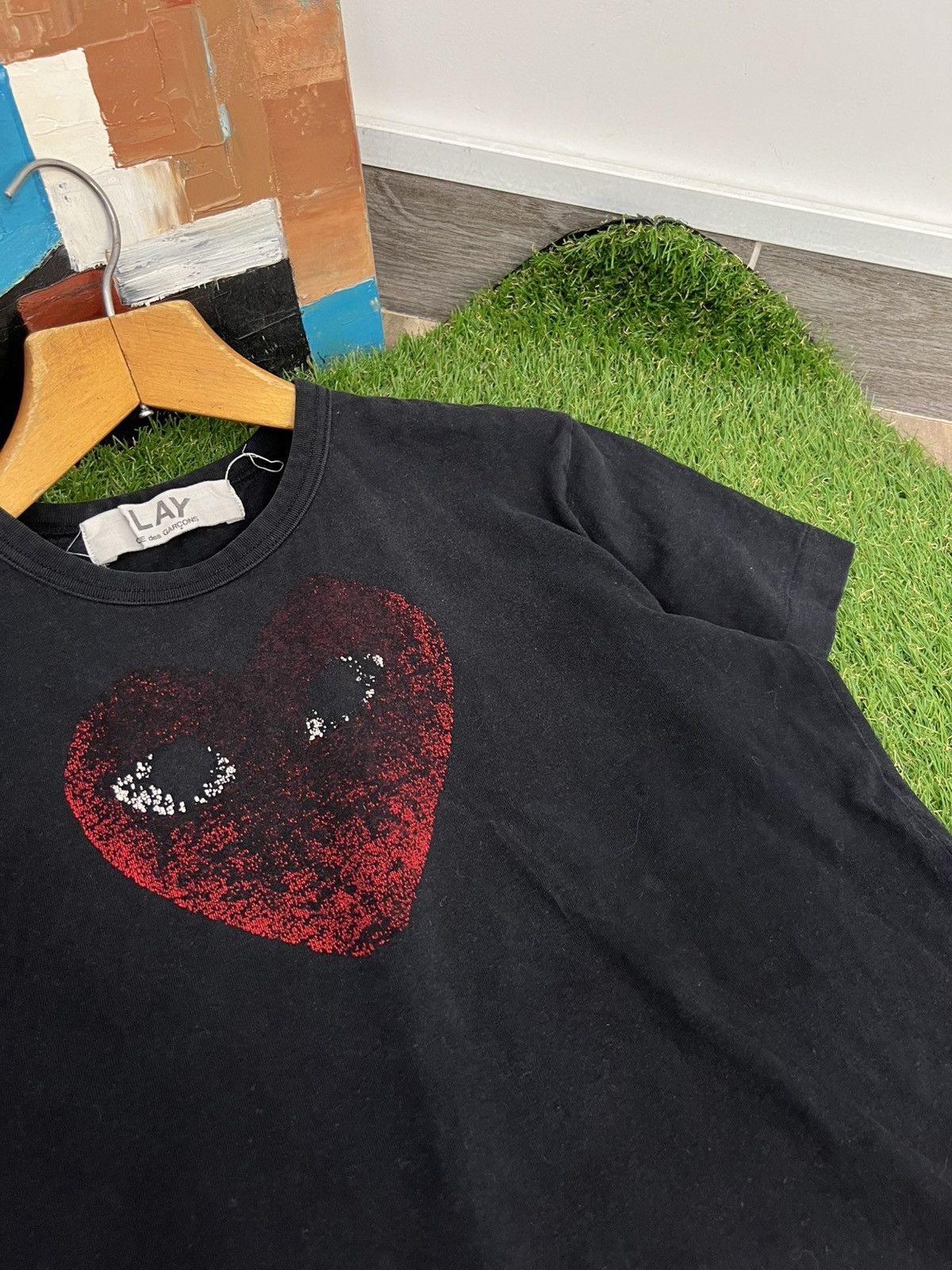 Comme des Garcons PLAY CDG Comme des Garcons Play Distressed T shirt Black Hearts Size M / US 6-8 / IT 42-44 - 3 Thumbnail