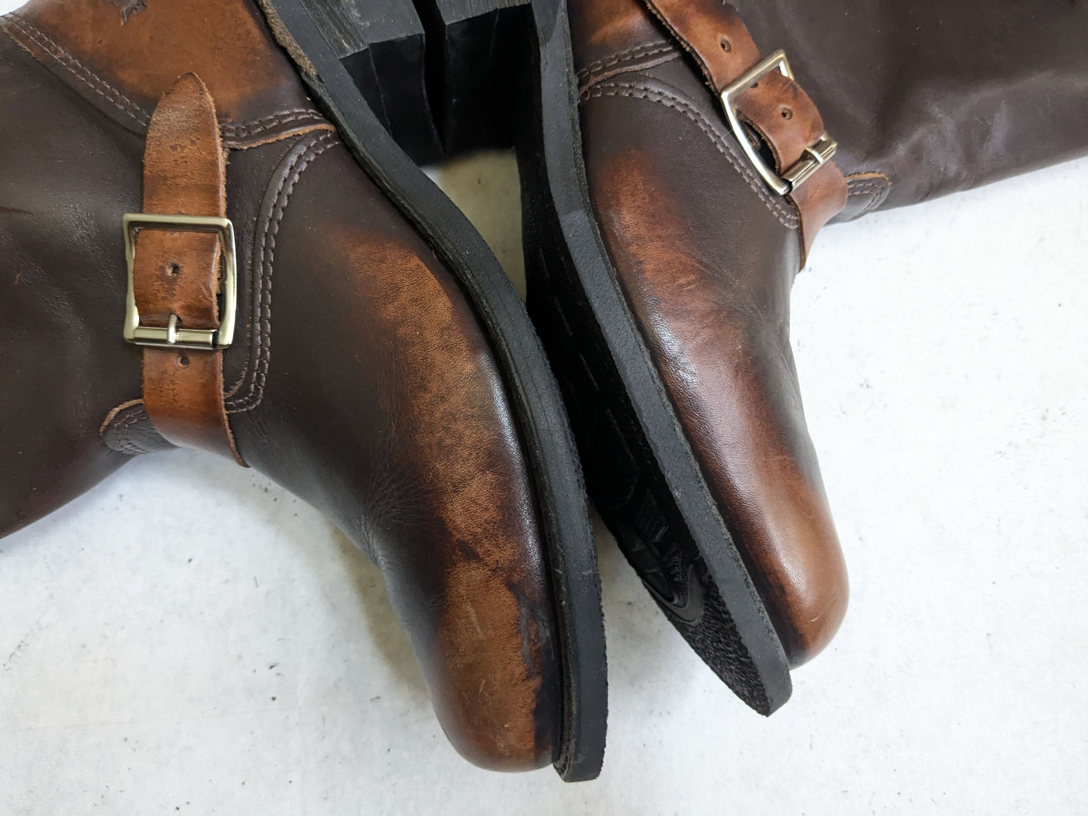 Frye Frye Engineer Brown Leather 8 Leather Buckle Size US 8 / EU 41 - 9 Thumbnail