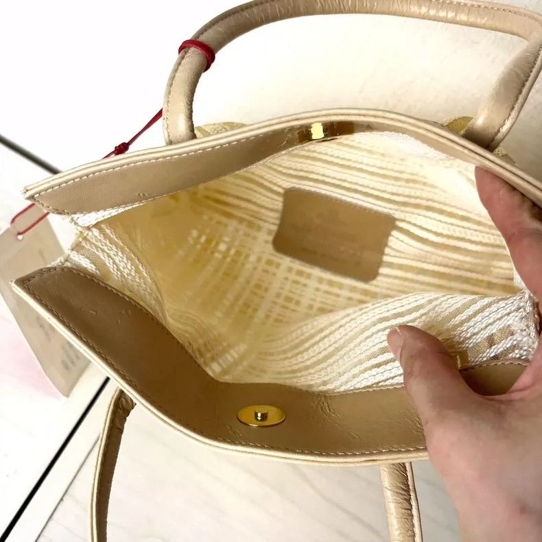 Vivienne Westwood Vivienne Westwood size os Mid-aged beige woven bag Size ONE SIZE - 7 Thumbnail