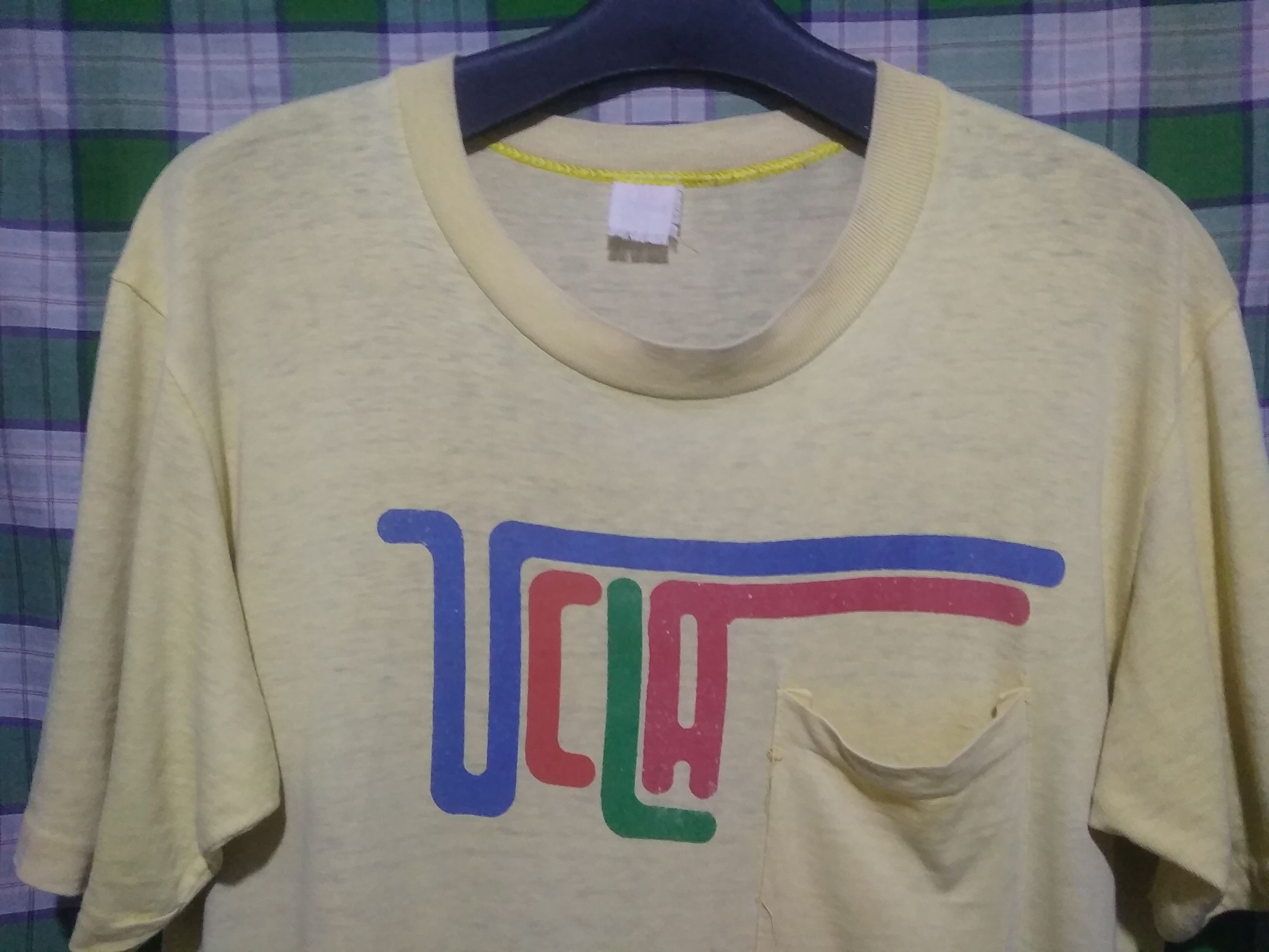 Vintage Vtg 70s UCLA pocket tees paper thin hi cru steadman Size US L / EU 52-54 / 3 - 7 Thumbnail