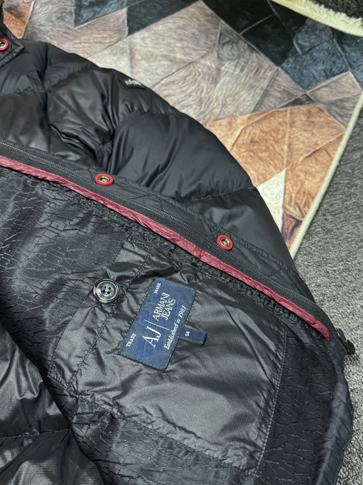 Armani Armani Down Jacket Puffer Size M Size US M / EU 48-50 / 2 - 9 Thumbnail