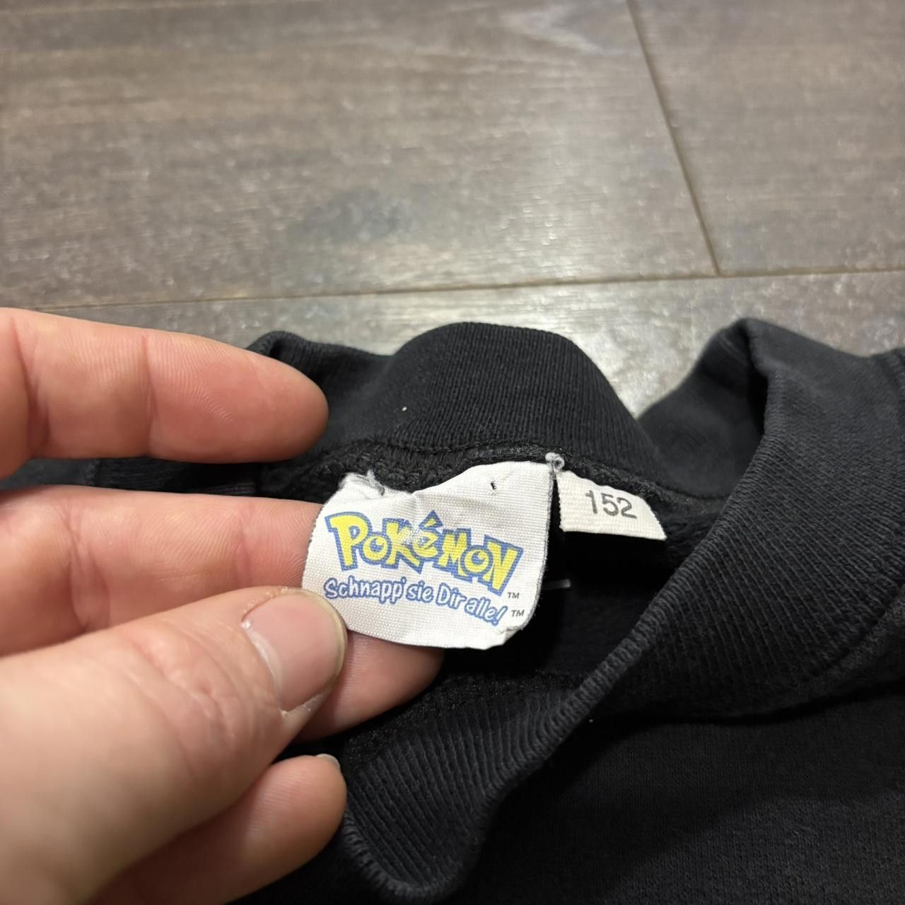 Pokemon Vintage Pokémon pikachu and butterfree crewneck sweatshirt Size US S / EU 44-46 / 1 - 5 Thumbnail
