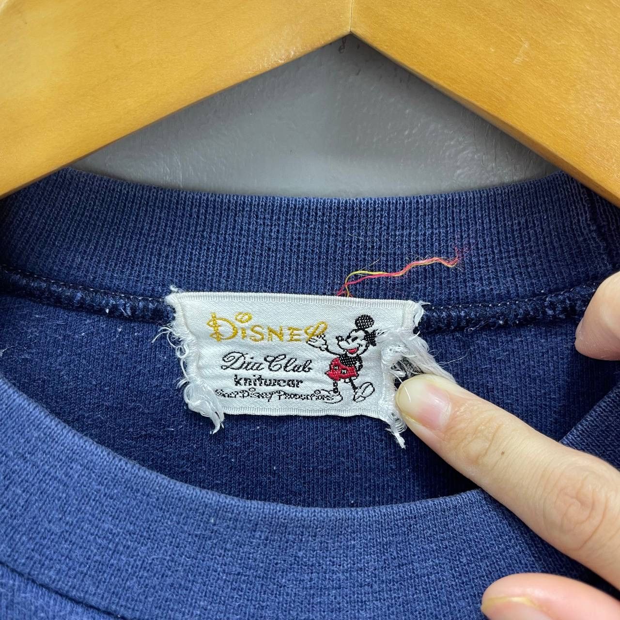 Mickey Mouse 90s Vintage MICKEY MOUSE Sweatshirt #2644/26 Size US S / EU 44-46 / 1 - 5 Thumbnail