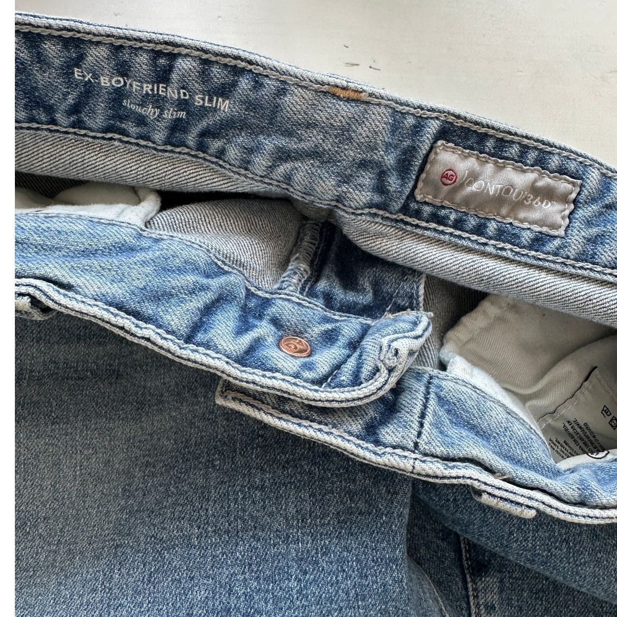 AG Adriano Goldschmied Adriano Goldschmied Ex-Boyfriend Raw Hem Medium Wash Jeans Size 28" / US 6 / IT 42 - 7 Thumbnail